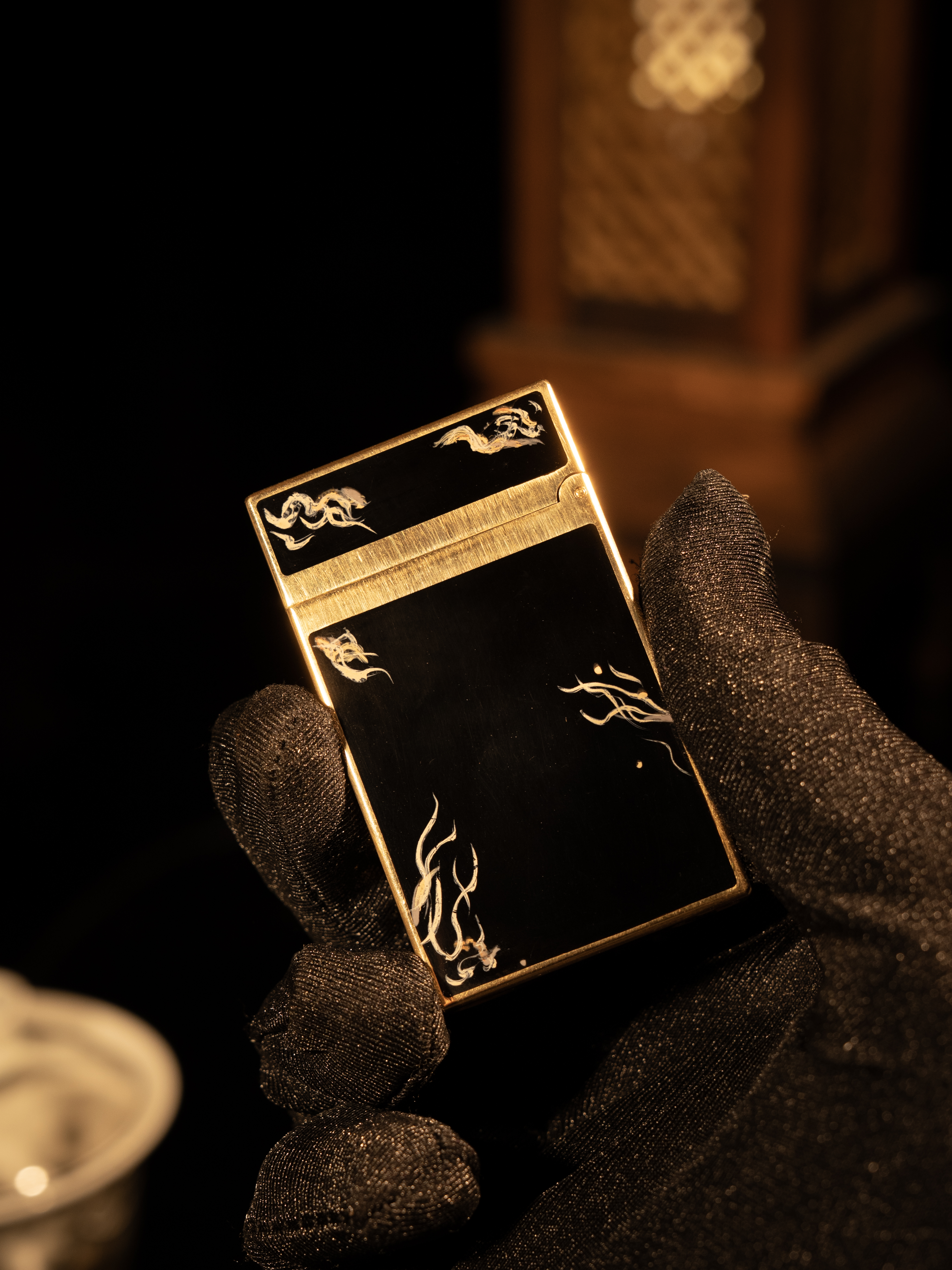 BUNCH "ONYX URUSHI - MAJESTIC AWAKENING" | Hyper-Realistic Hand-Painted Tiger | Iconic Resonant "Ping" | Solid Integrated Brass Core