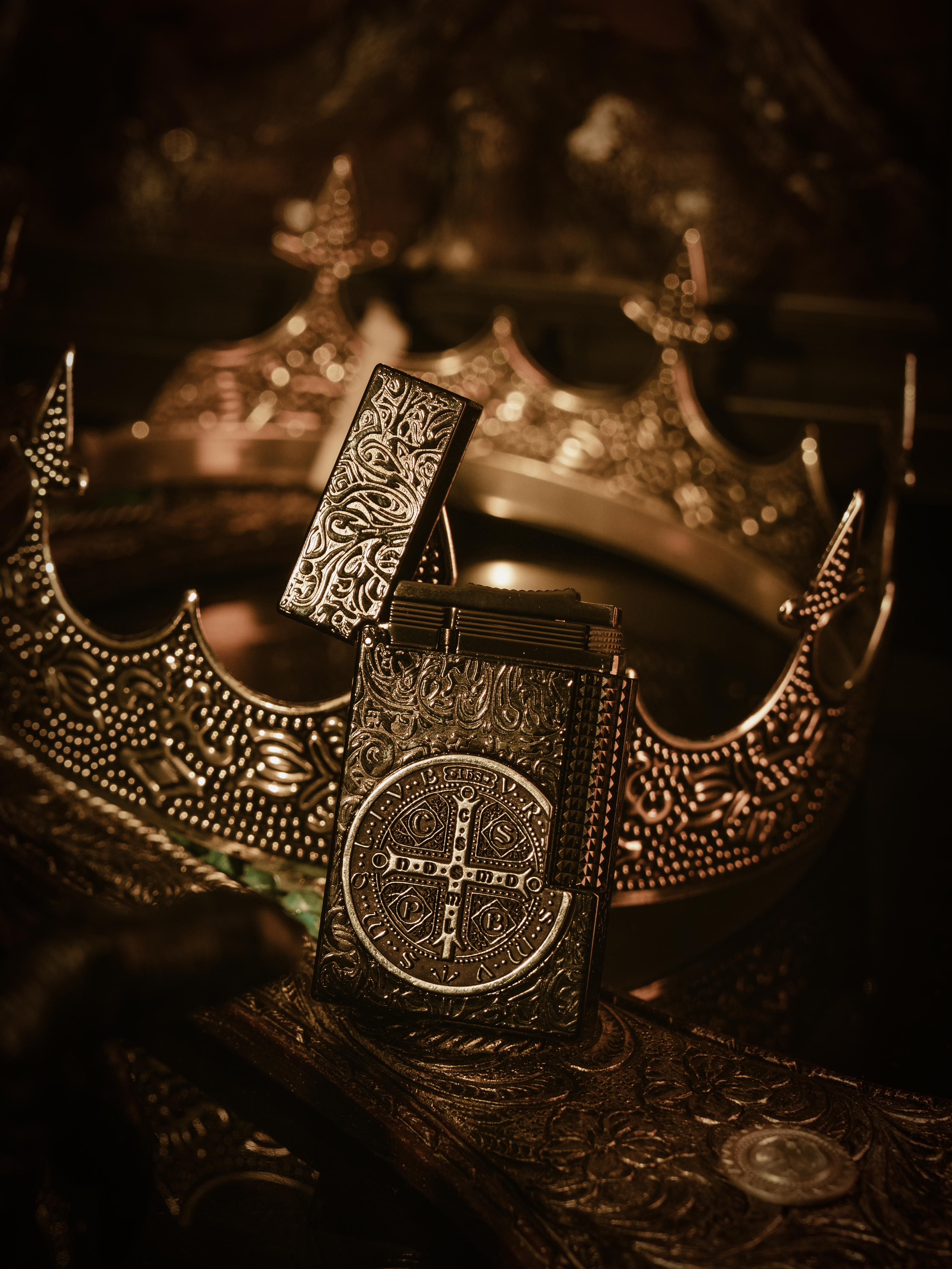 BUNCH "CONSTANTINE" | Quad-Side Precision Deep Engraving | Iconic Resonant "Ping" | Solid Integrated Brass Core