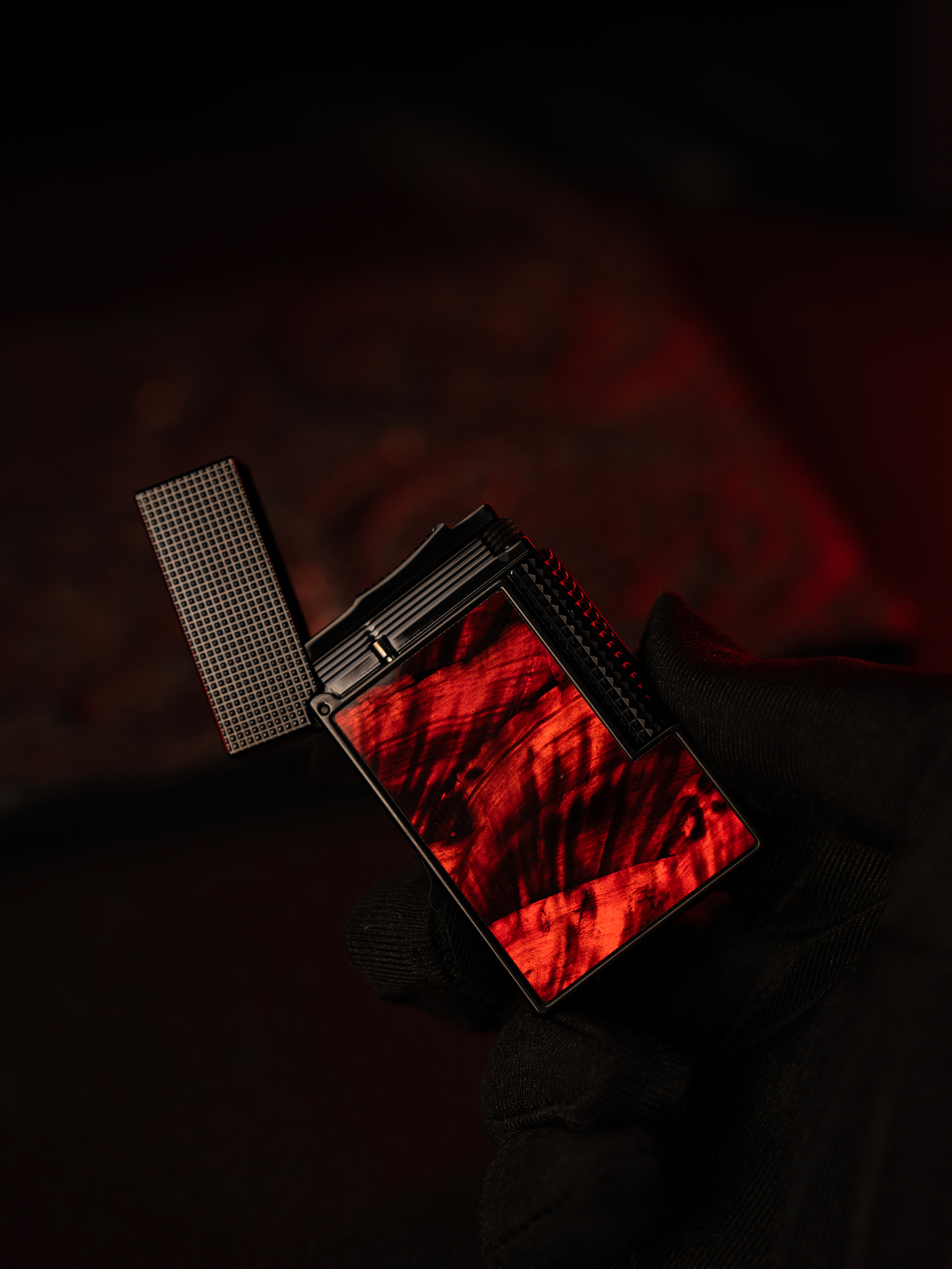 BUNCH "BLOOD MOON" | Rare Crimson Raden Shell Inlay | Iconic Resonant "Ping" | Solid Integrated Brass Core