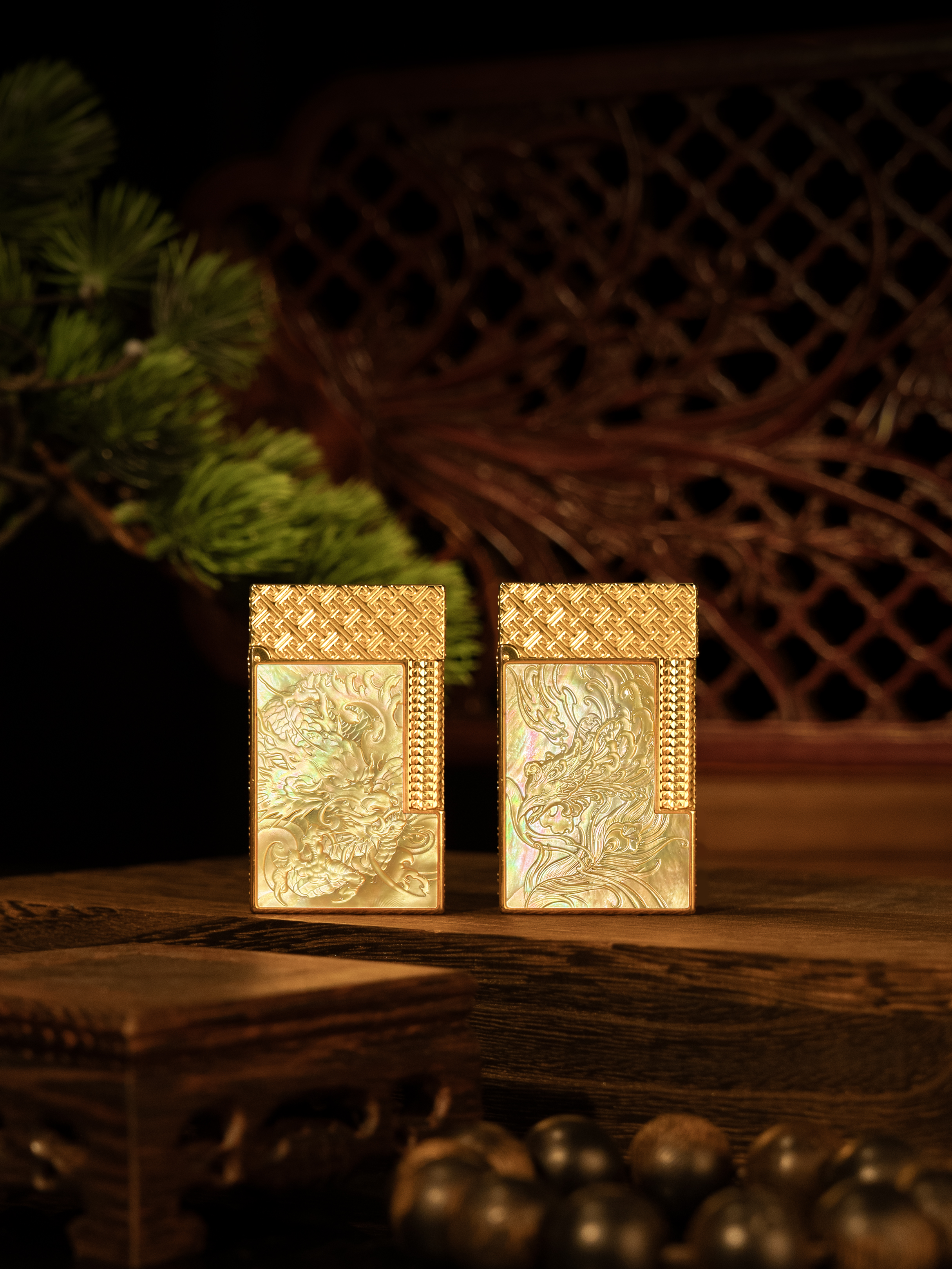 BUNCH "DRAGON & PHOENIX" | 3D Mother of Pearl Relief | The Symbol of Harmony | Solid Integrated Brass Core