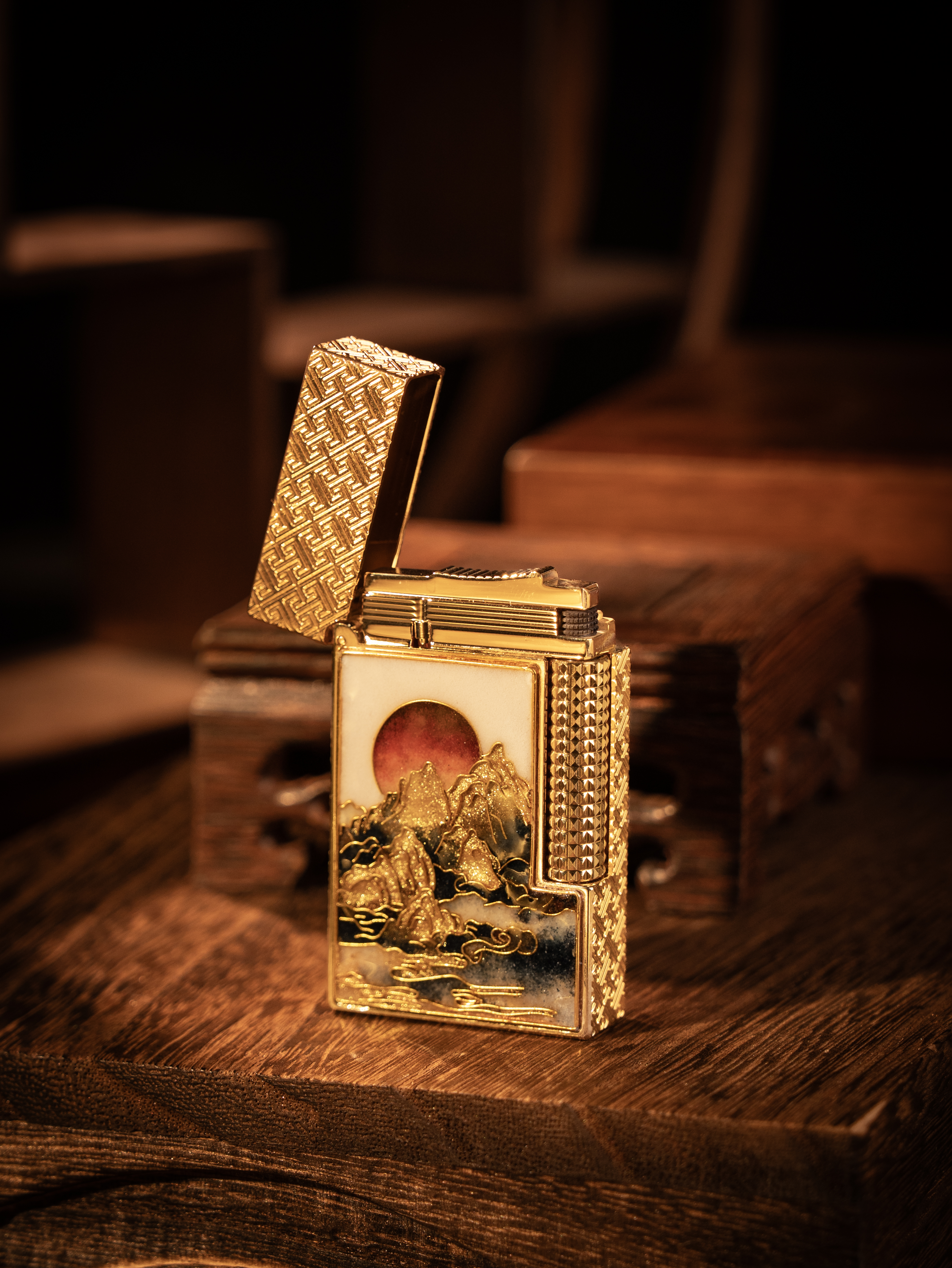 BUNCH "SUN-GLOW OVER THE GOLDEN SUMMIT" | Traditional Cloisonné Enamel | Iconic Resonant "Ping" | Solid Integrated Brass Core