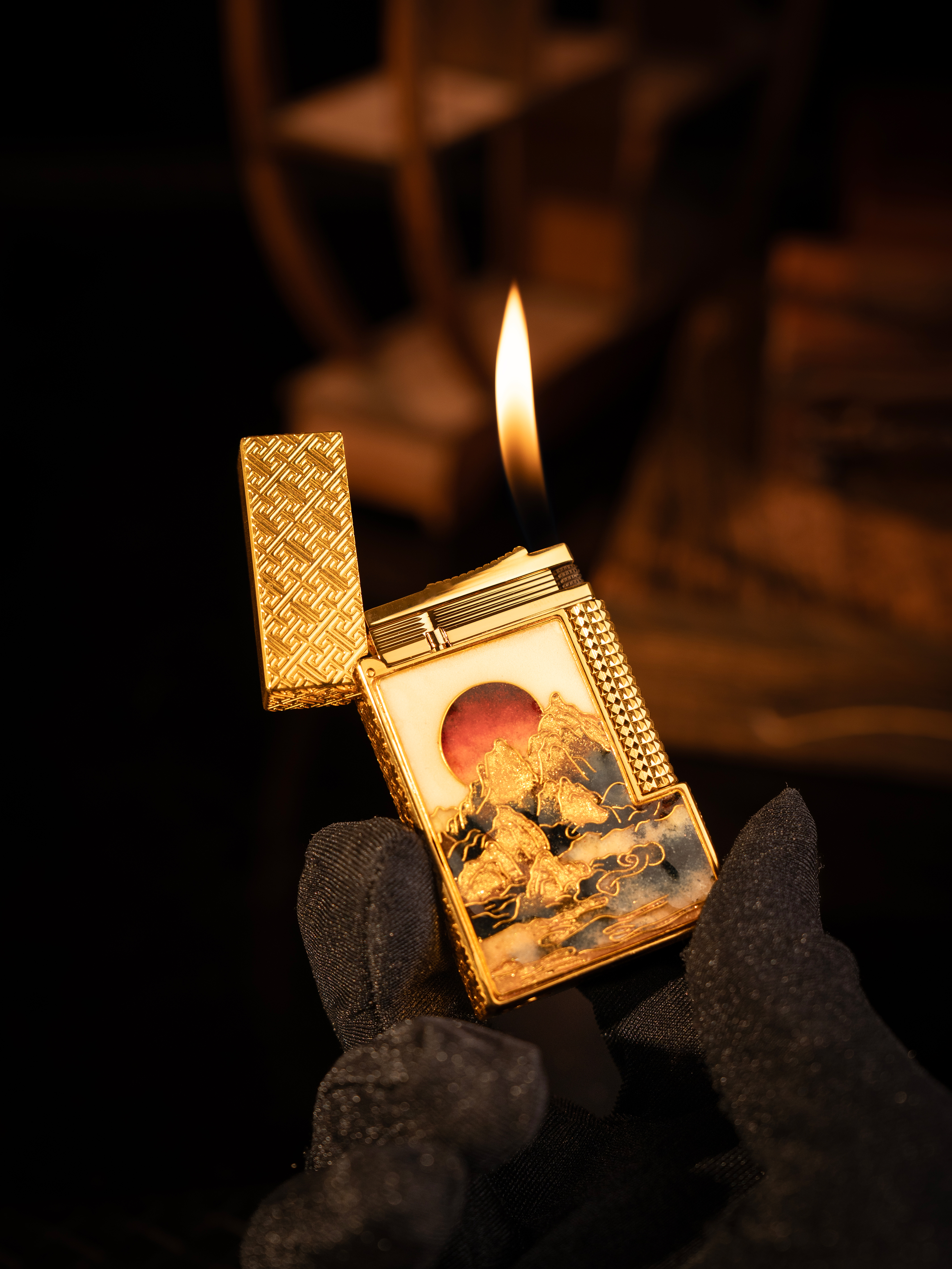 BUNCH "SUN-GLOW OVER THE GOLDEN SUMMIT" | Traditional Cloisonné Enamel | Iconic Resonant "Ping" | Solid Integrated Brass Core