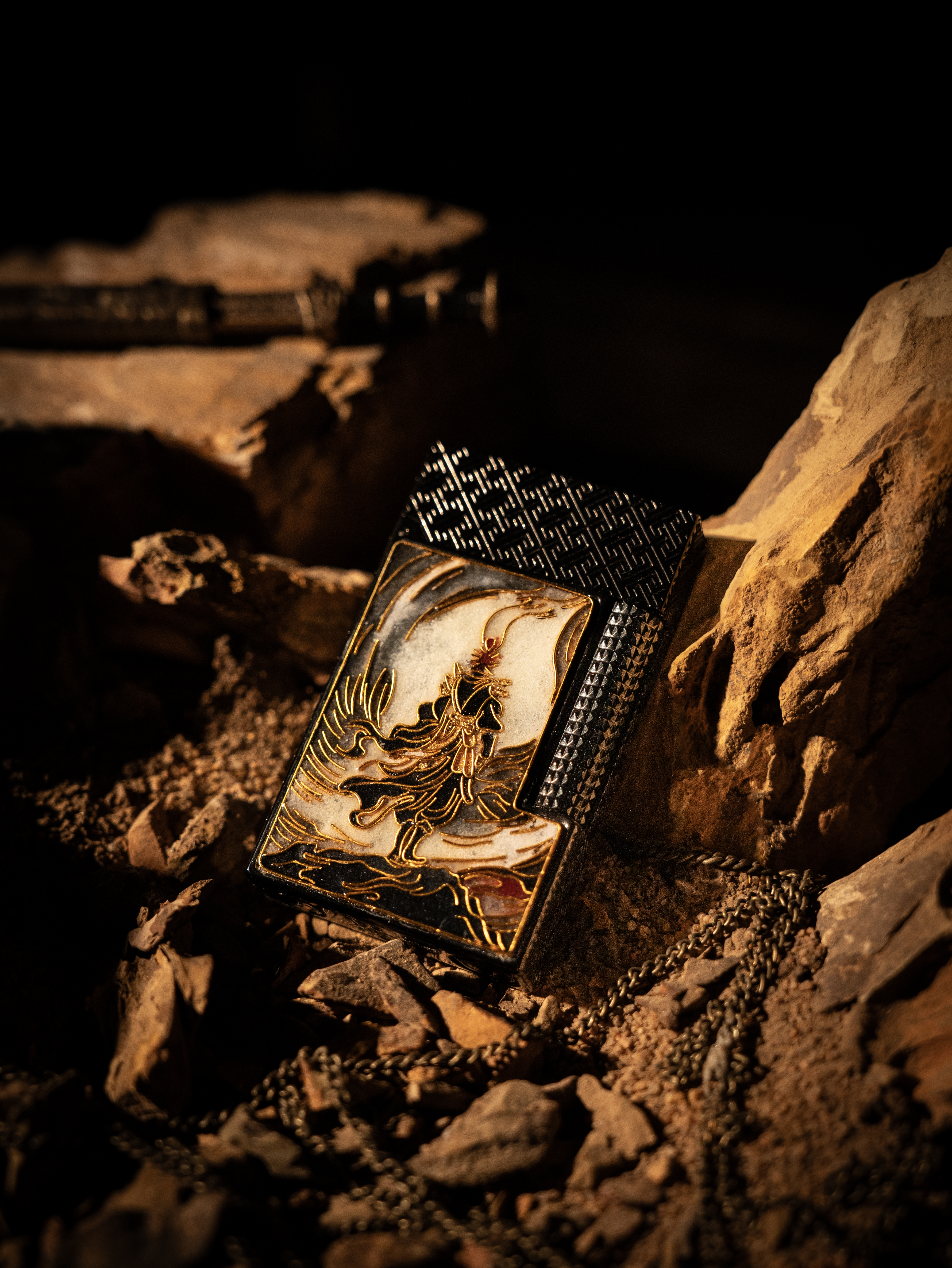 BUNCH "THE BITTER SEA" | Luminous Cloisonné Enamel Fine Art Lighter