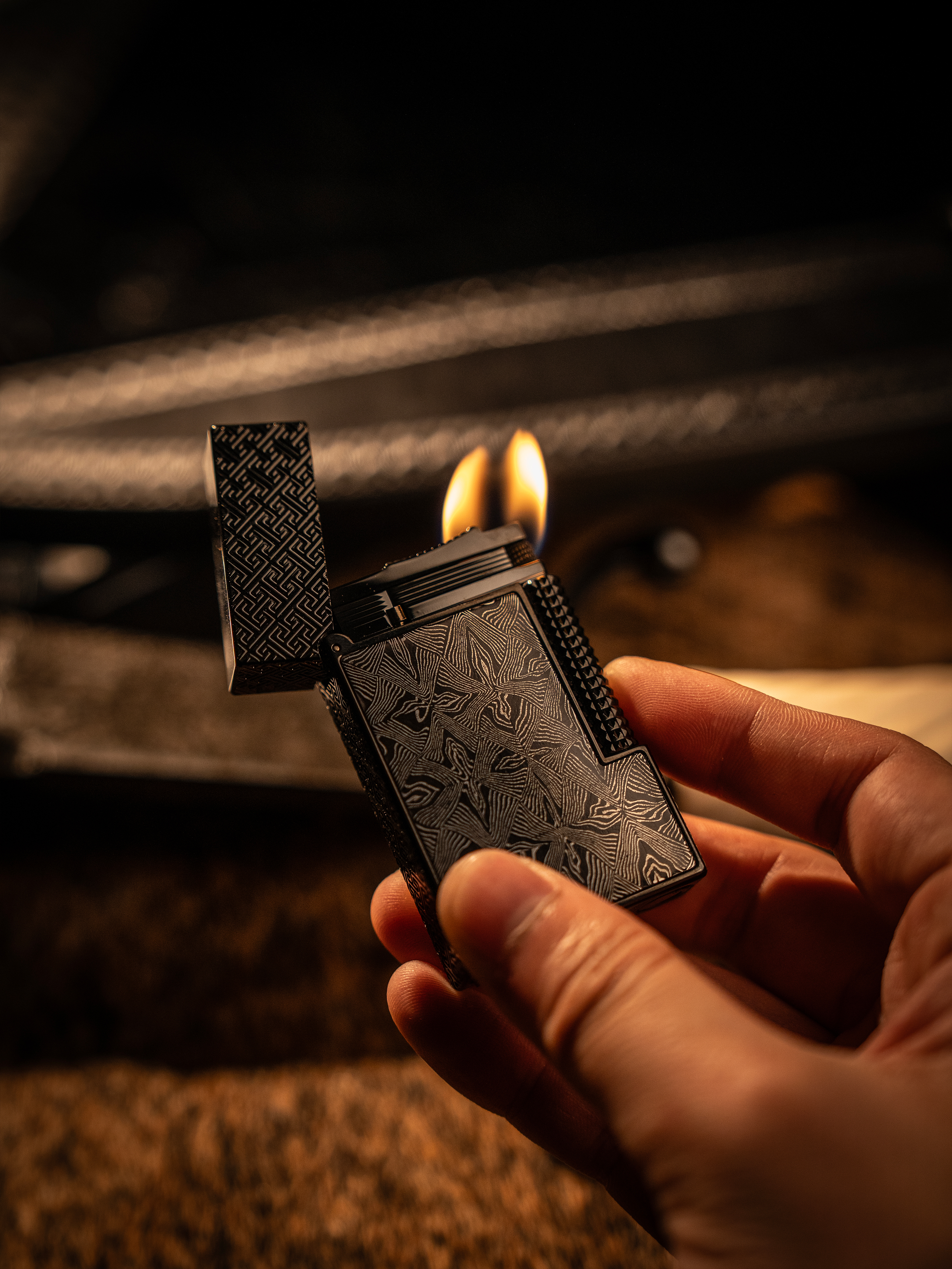 BUNCH "PLAID SUIT" | Forged Damascus Steel | Intricate Weave Pattern | Iconic Resonant "Ping" | Solid Brass Core