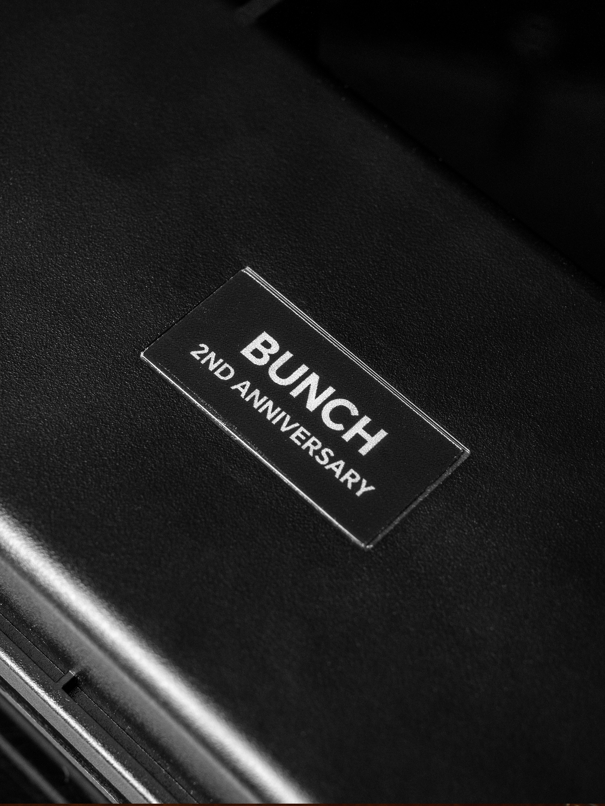 BUNCH "FORTRESS" | Portable Rugged Cigar Case | 4-Count Capacity (Up to 220mm) | Watertight & Crushproof ABS