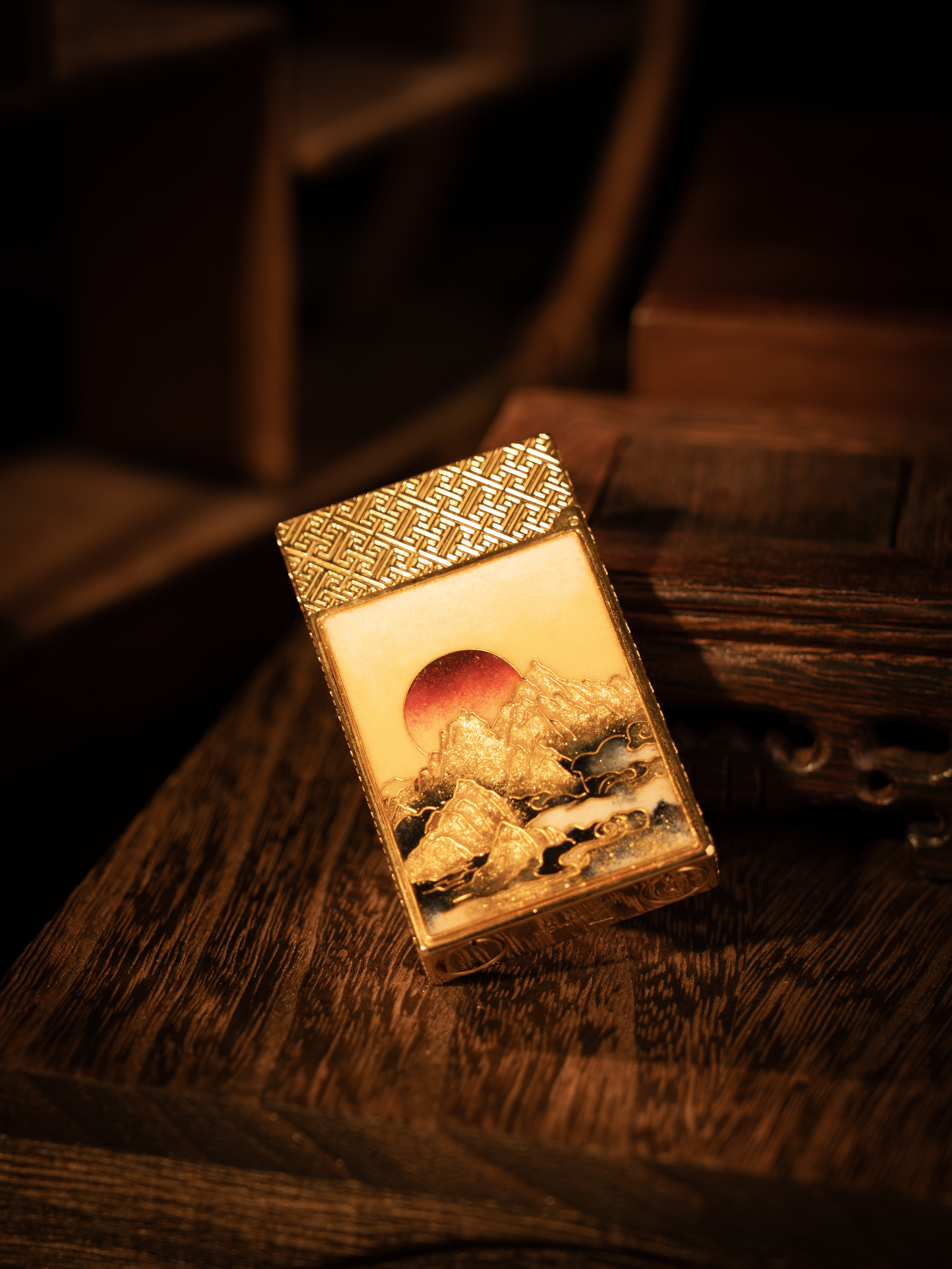 BUNCH "SUN-GLOW OVER THE GOLDEN SUMMIT" | Traditional Cloisonné Enamel | Iconic Resonant "Ping" | Solid Integrated Brass Core