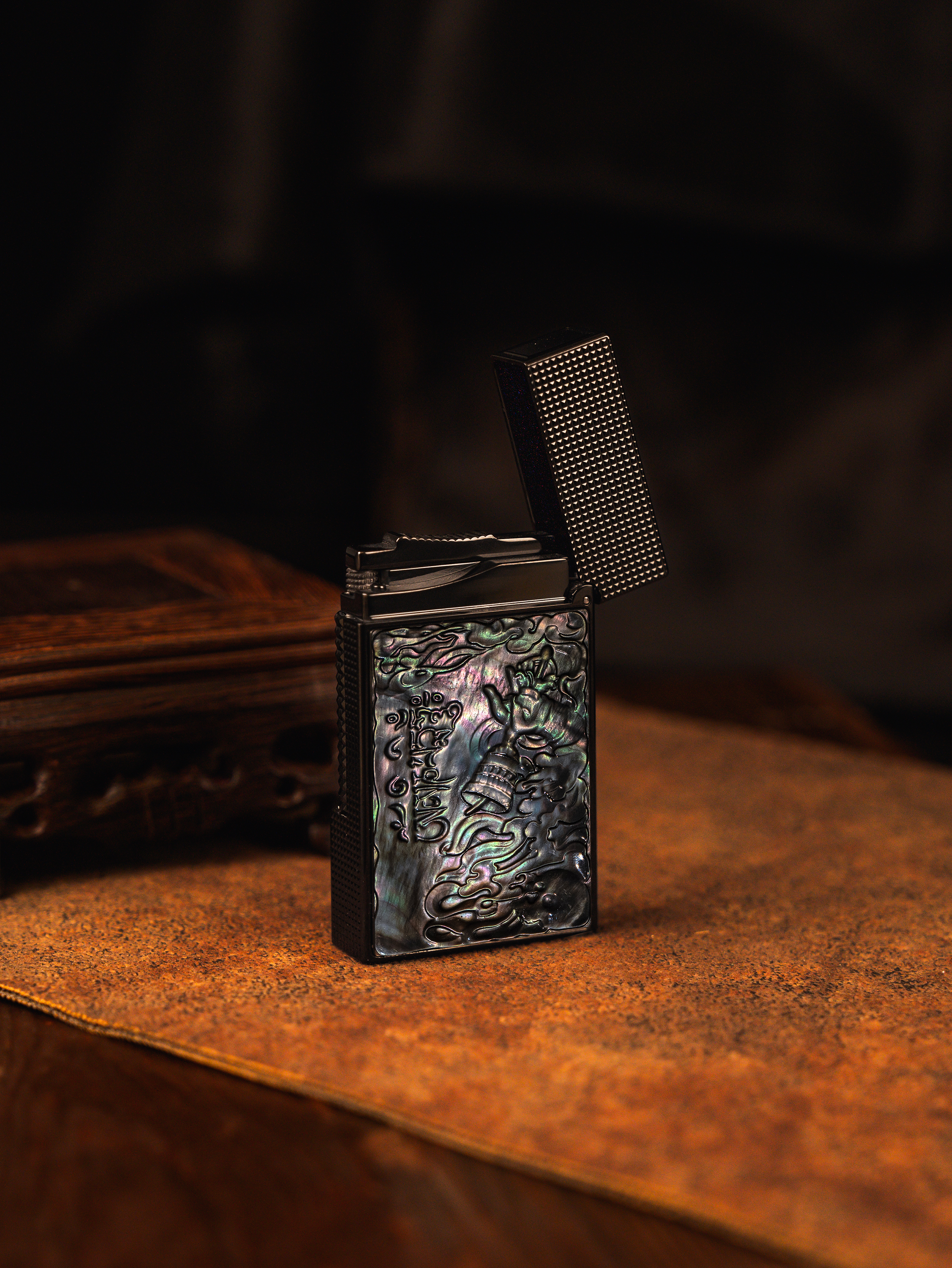 BUNCH "BLACK ZAMBHALA" | Genuine Mother of Pearl Relief | Iconic Resonant "Ping" | Integrated Brass Deity Edition