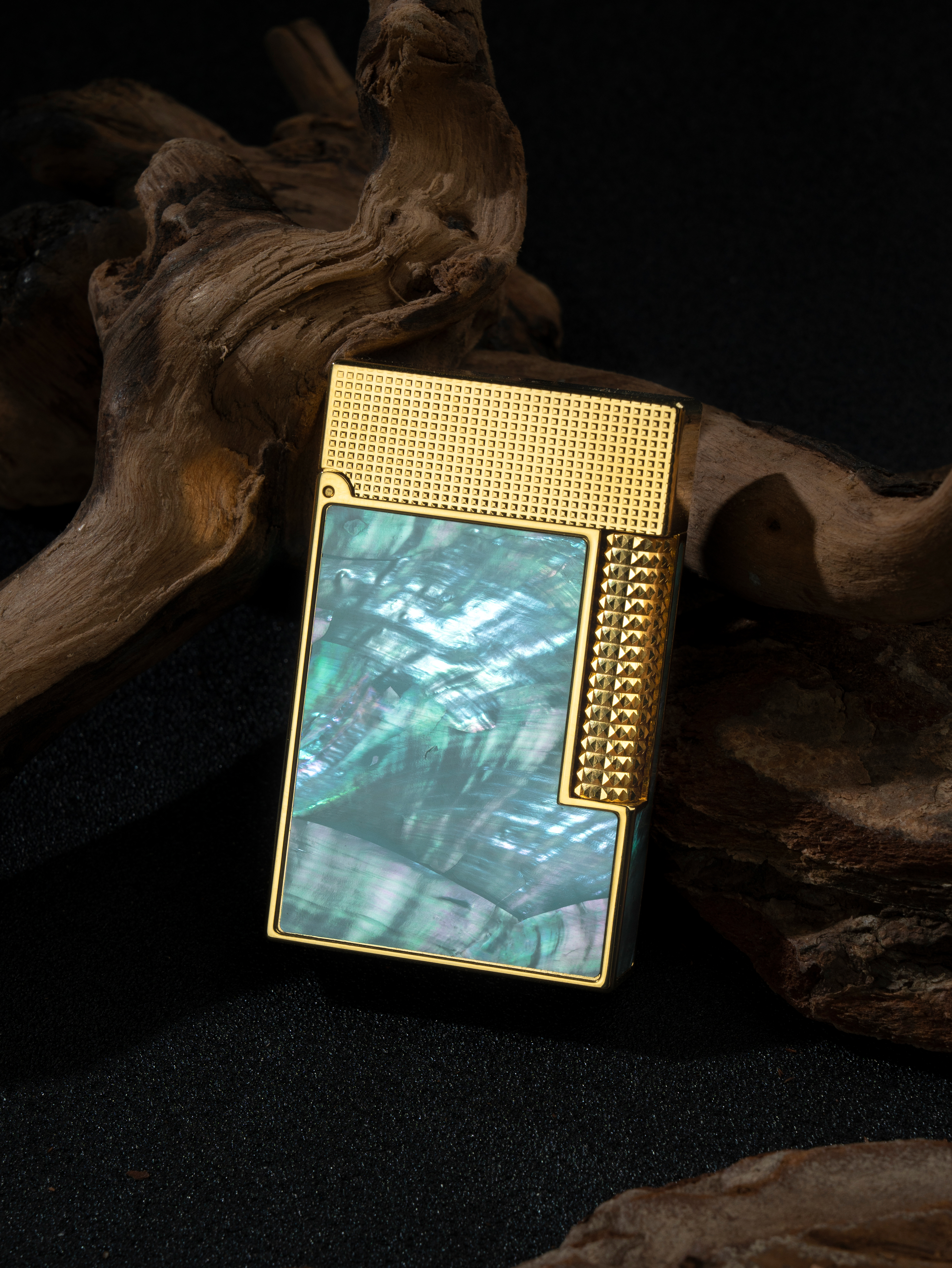 BUNCH "HEART OF THE OCEAN" | Genuine Raden Mother of Pearl Inlay | Iconic Resonant "Ping" | Solid Integrated Brass Core