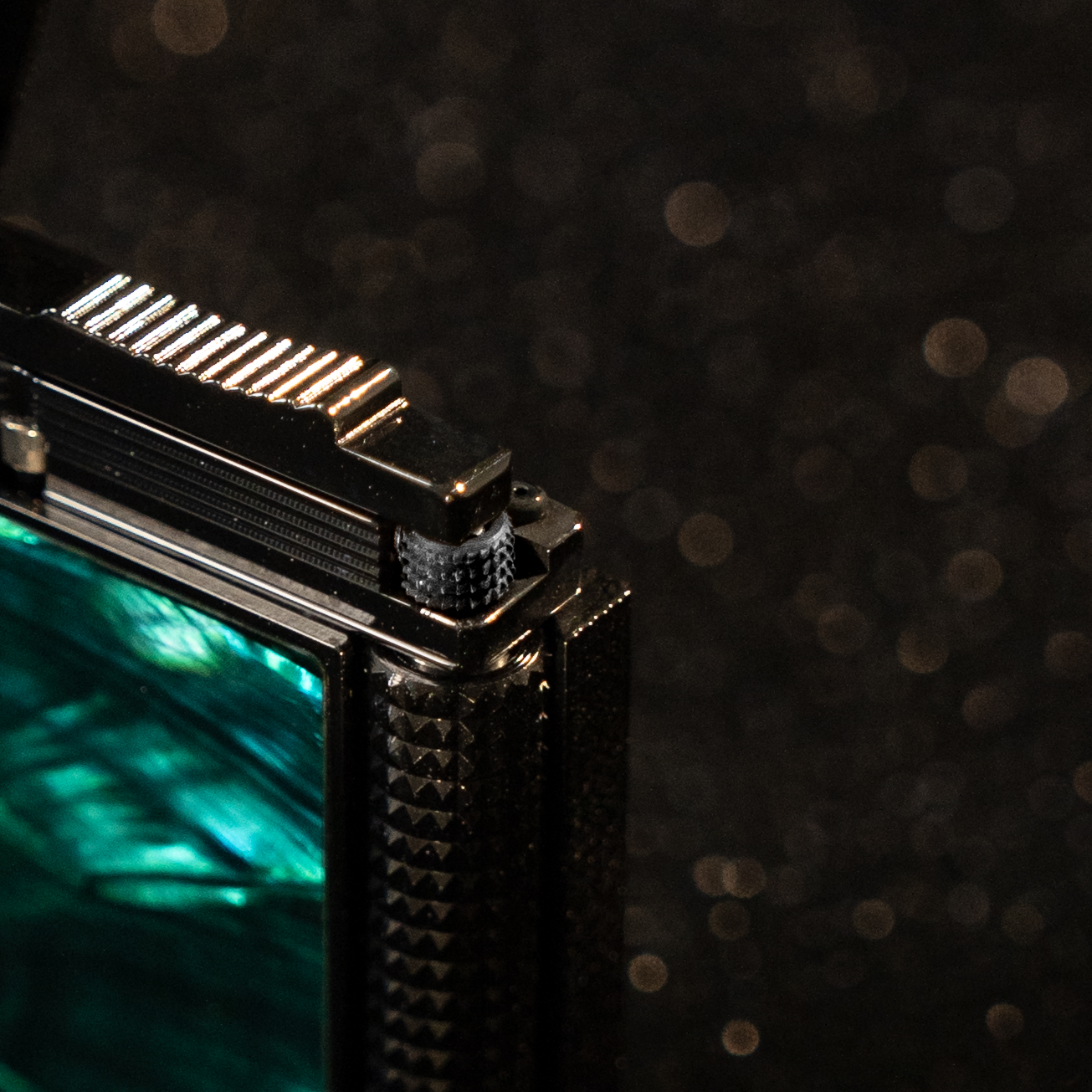 BUNCH "AURORA" | Genuine Raden Mother of Pearl Inlay | Iconic Resonant "Ping" | Solid Integrated Brass Core