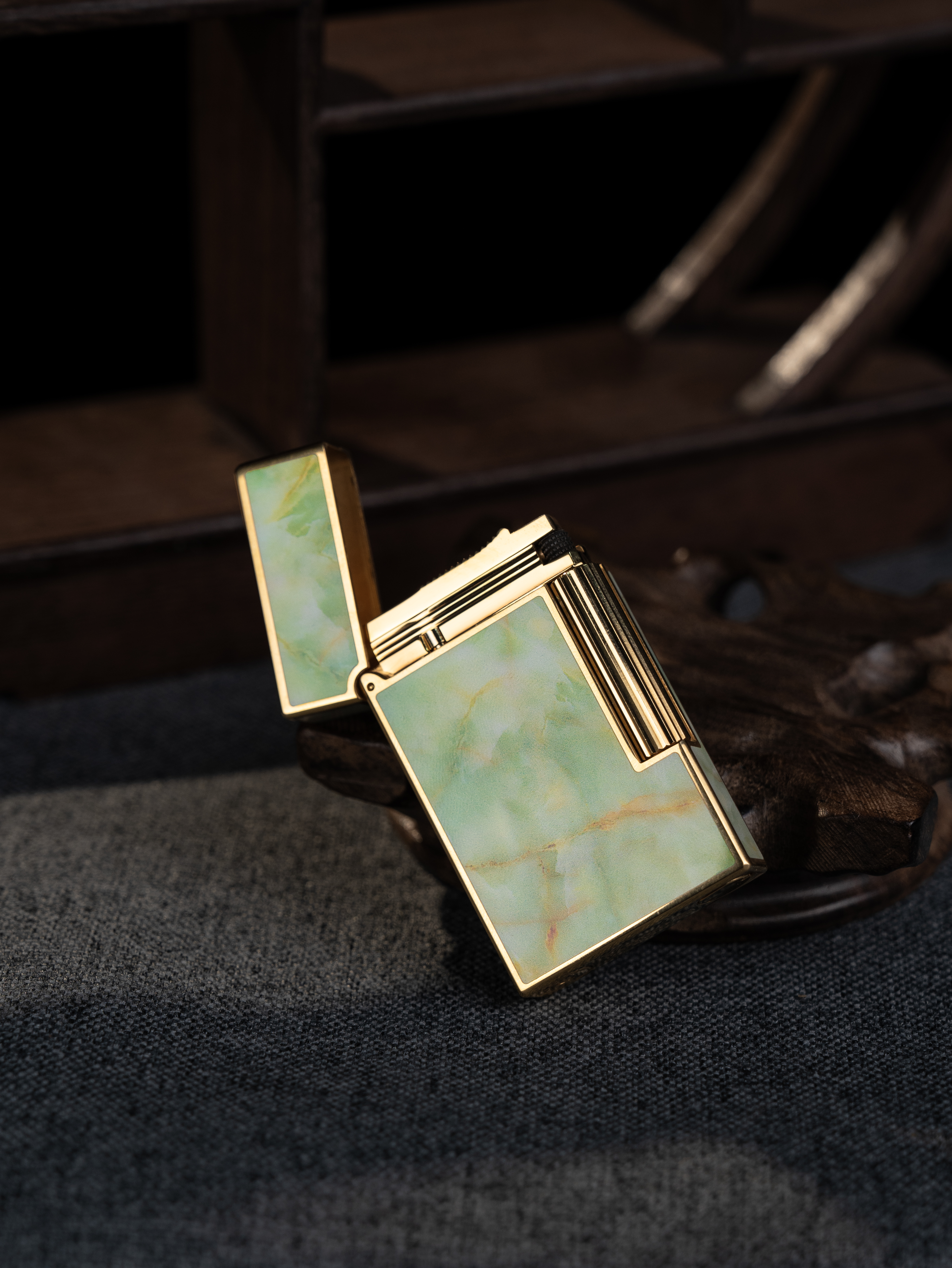 BUNCH "BLUE CLOUD" Traditional Urushi Lacquer Finish | 18K Gold-Plated Trim | Solid Integrated Brass Core