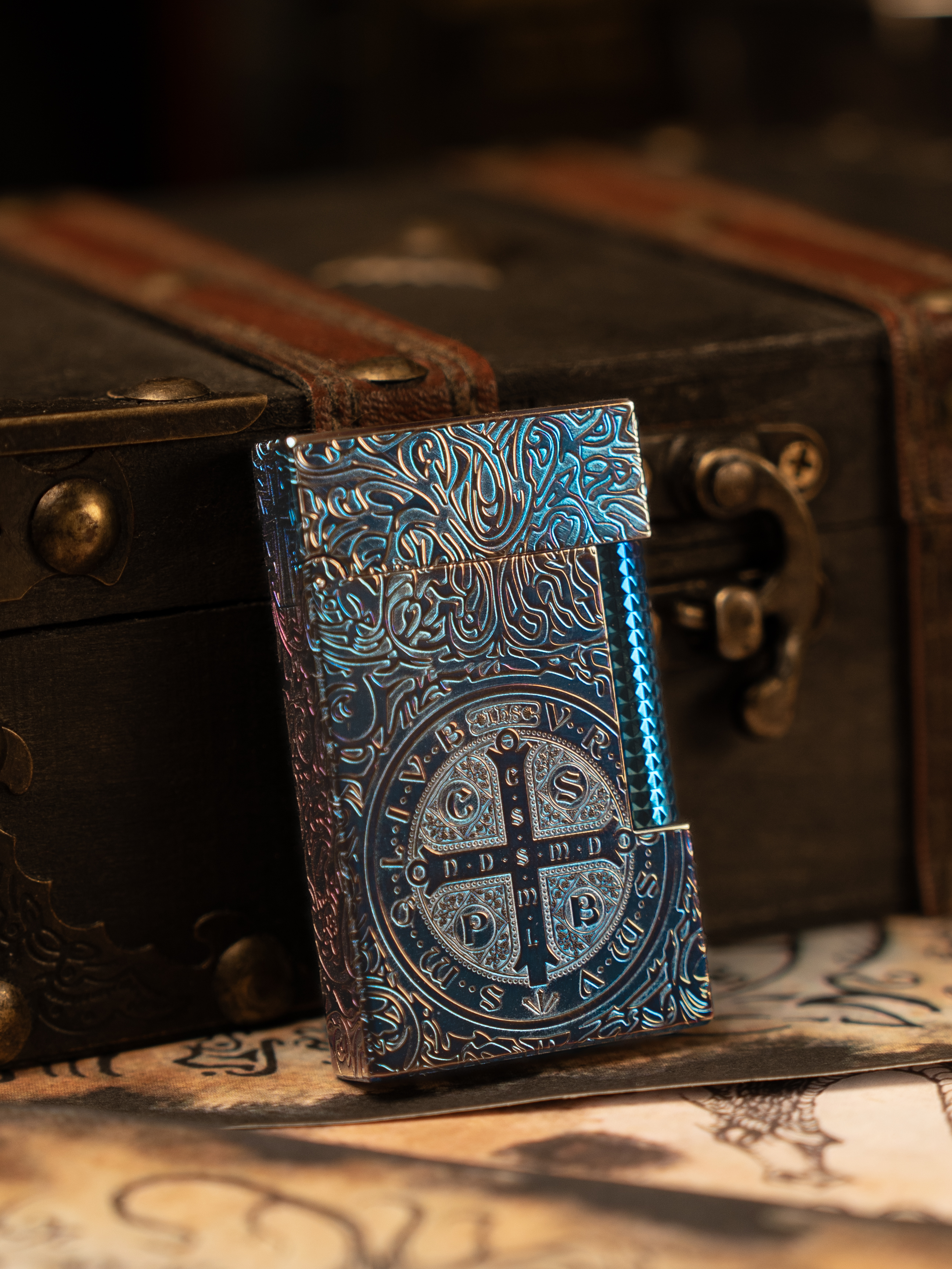 BUNCH "CONSTANTINE" | Five-Side Precision Deep Engraving | Smoked Silver & Heat Blued Finish | PVD Vacuum Plasma Plating