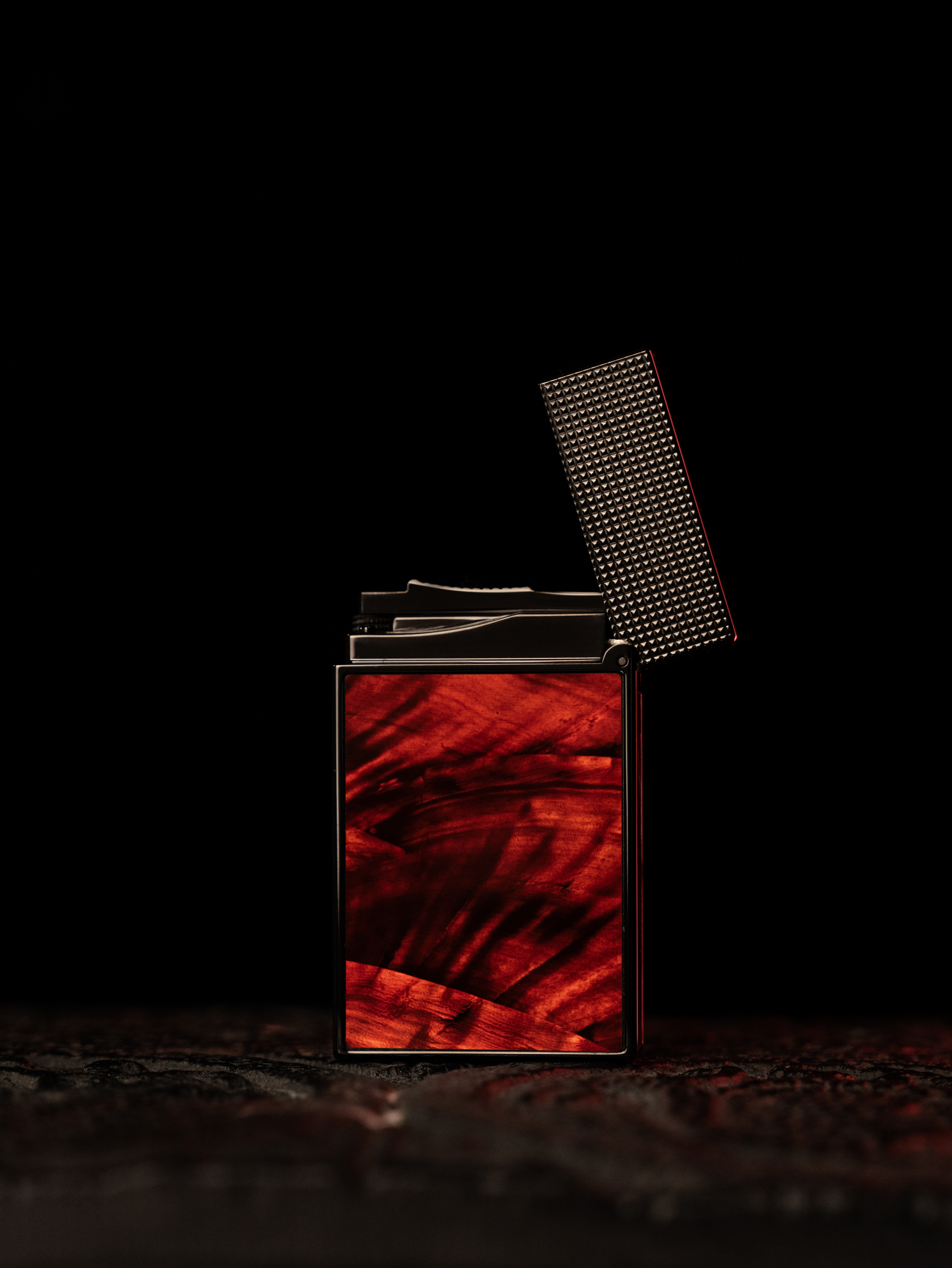 BUNCH "BLOOD MOON" | Rare Crimson Raden Shell Inlay | Iconic Resonant "Ping" | Solid Integrated Brass Core