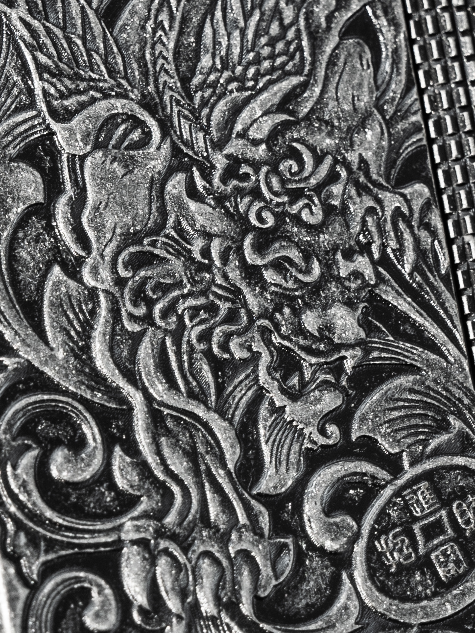 BUNCH "PIXIU" | 3D High-Relief Sculpted Masterpiece | Integrated Brass Wealth-Drawing Lighter