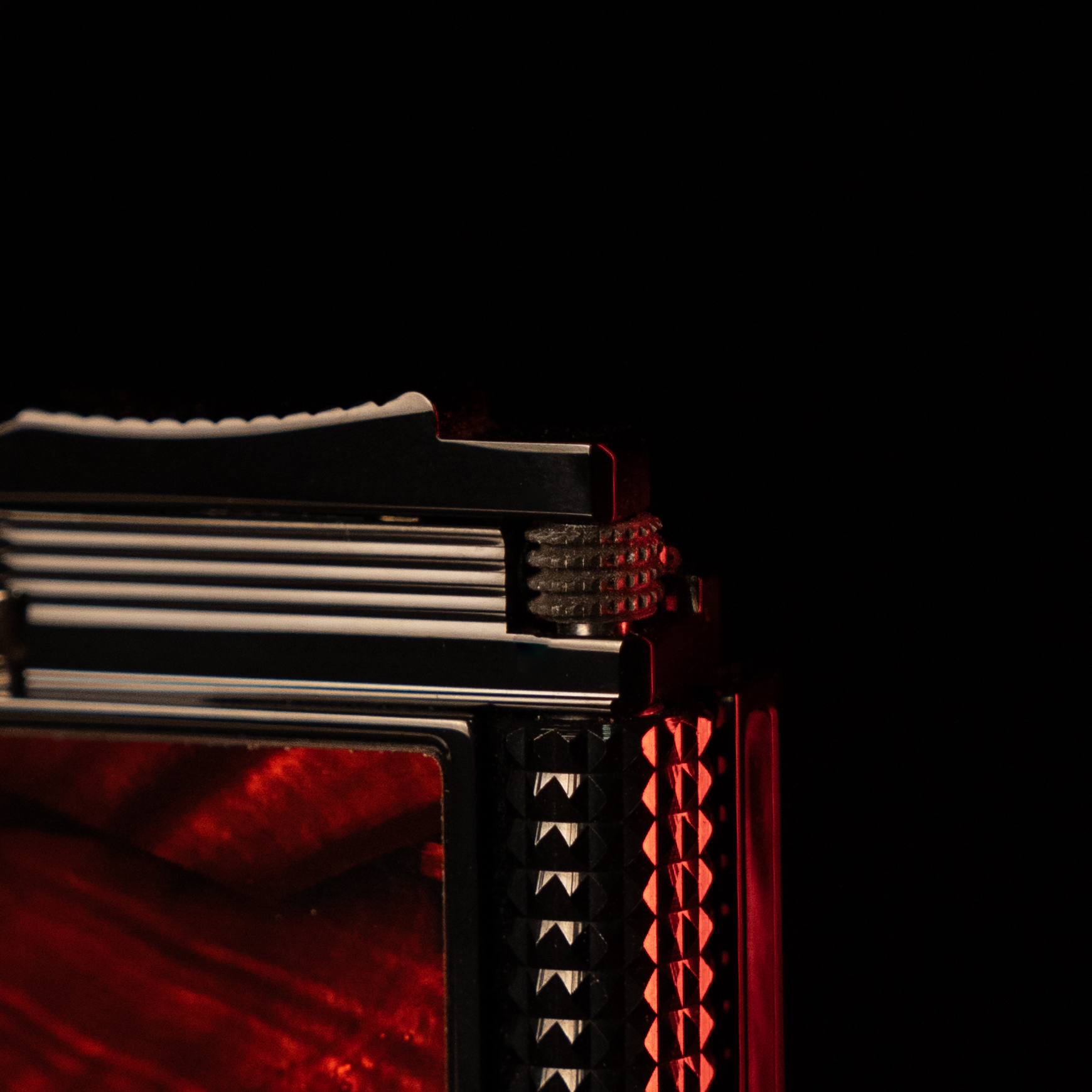 BUNCH "BLOOD MOON" | Rare Crimson Raden Shell Inlay | Iconic Resonant "Ping" | Solid Integrated Brass Core