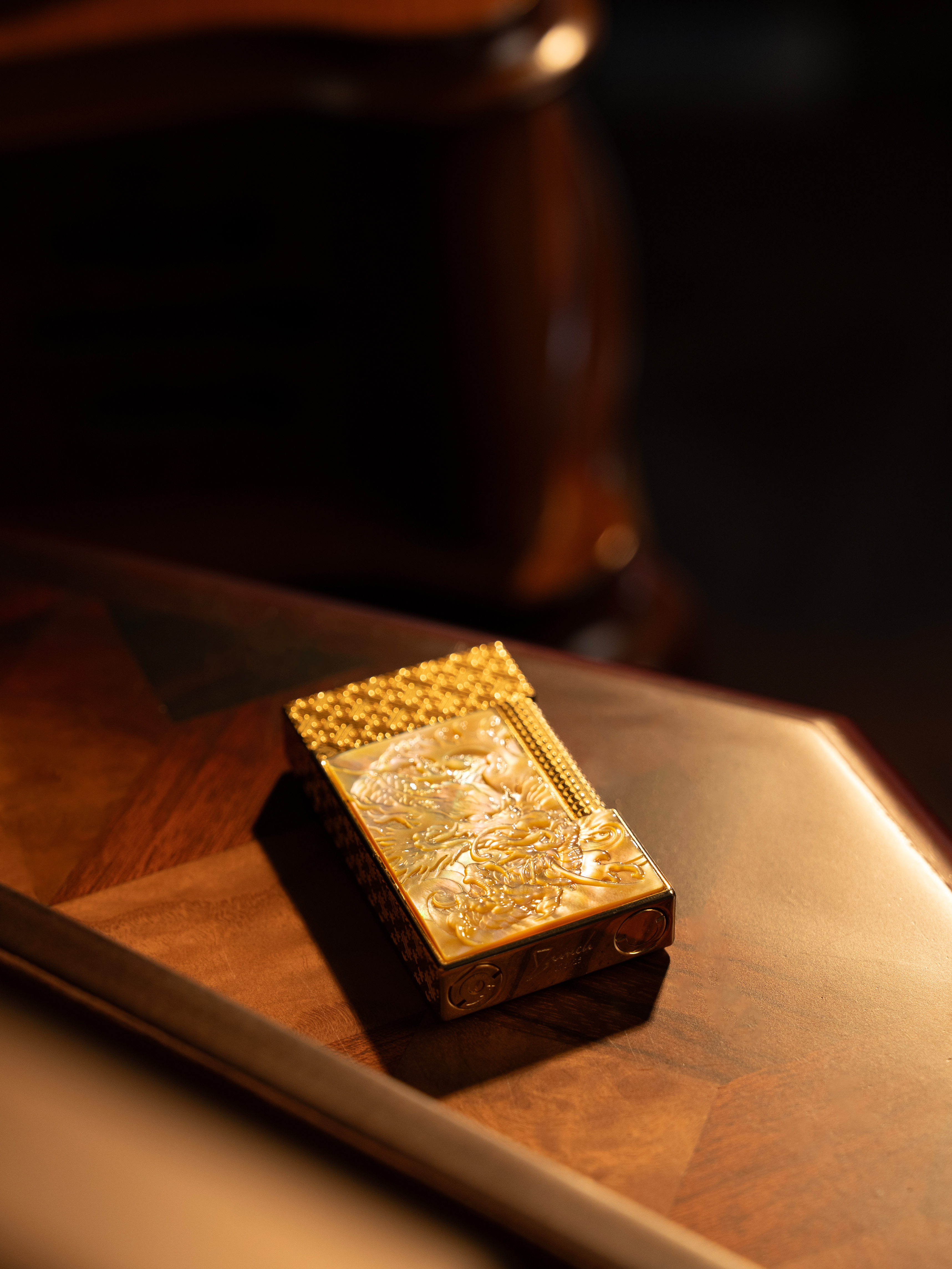 BUNCH "DRAGON & PHOENIX" | 3D Mother of Pearl Relief | The Symbol of Harmony | Solid Integrated Brass Core