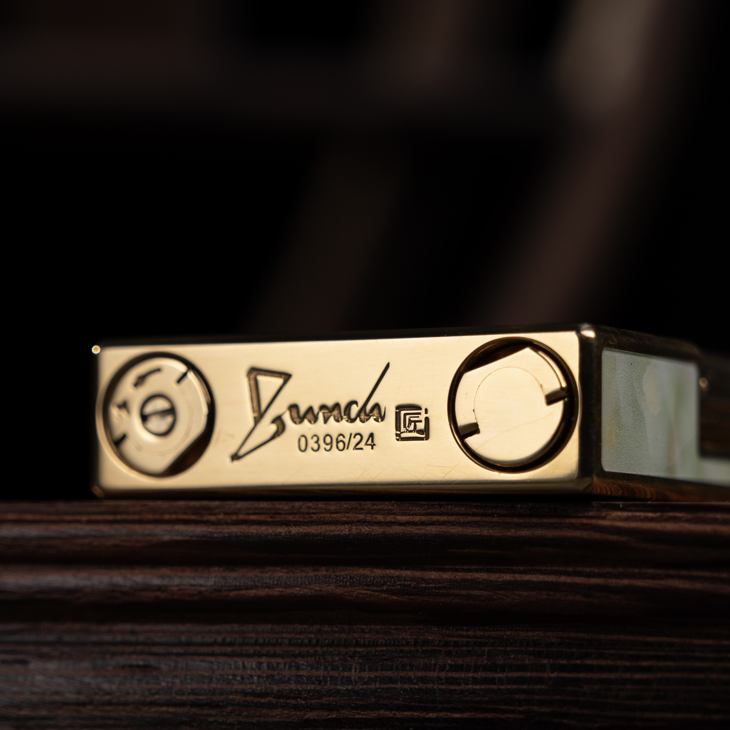 BUNCH "BLUE CLOUD" Traditional Urushi Lacquer Finish | 18K Gold-Plated Trim | Solid Integrated Brass Core