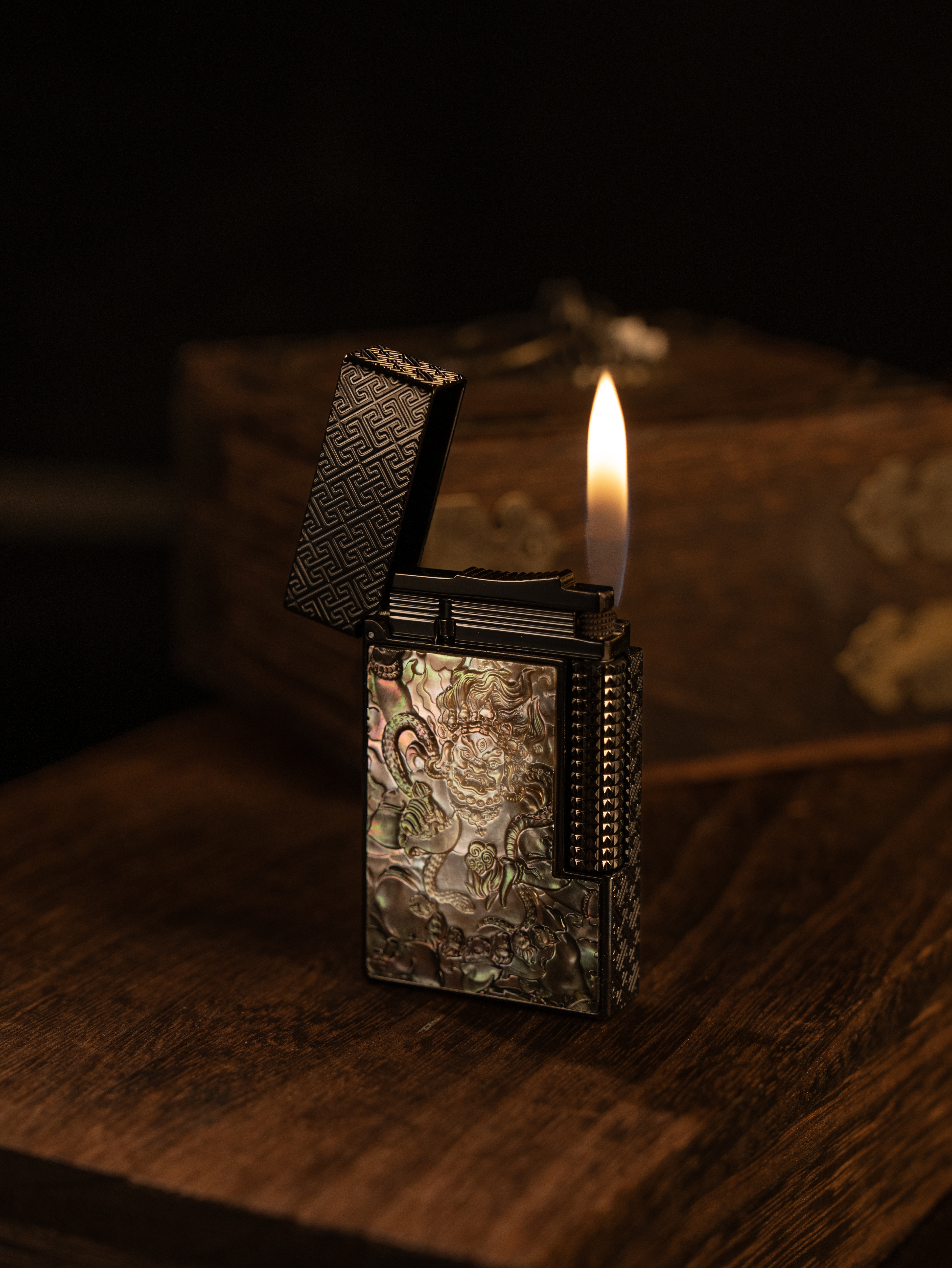 BUNCH "BLACK JAMBHALA 2.0" | Genuine Mother of Pearl Relief | Iconic Resonant "Ping" | Solid Brass Wealth Totem