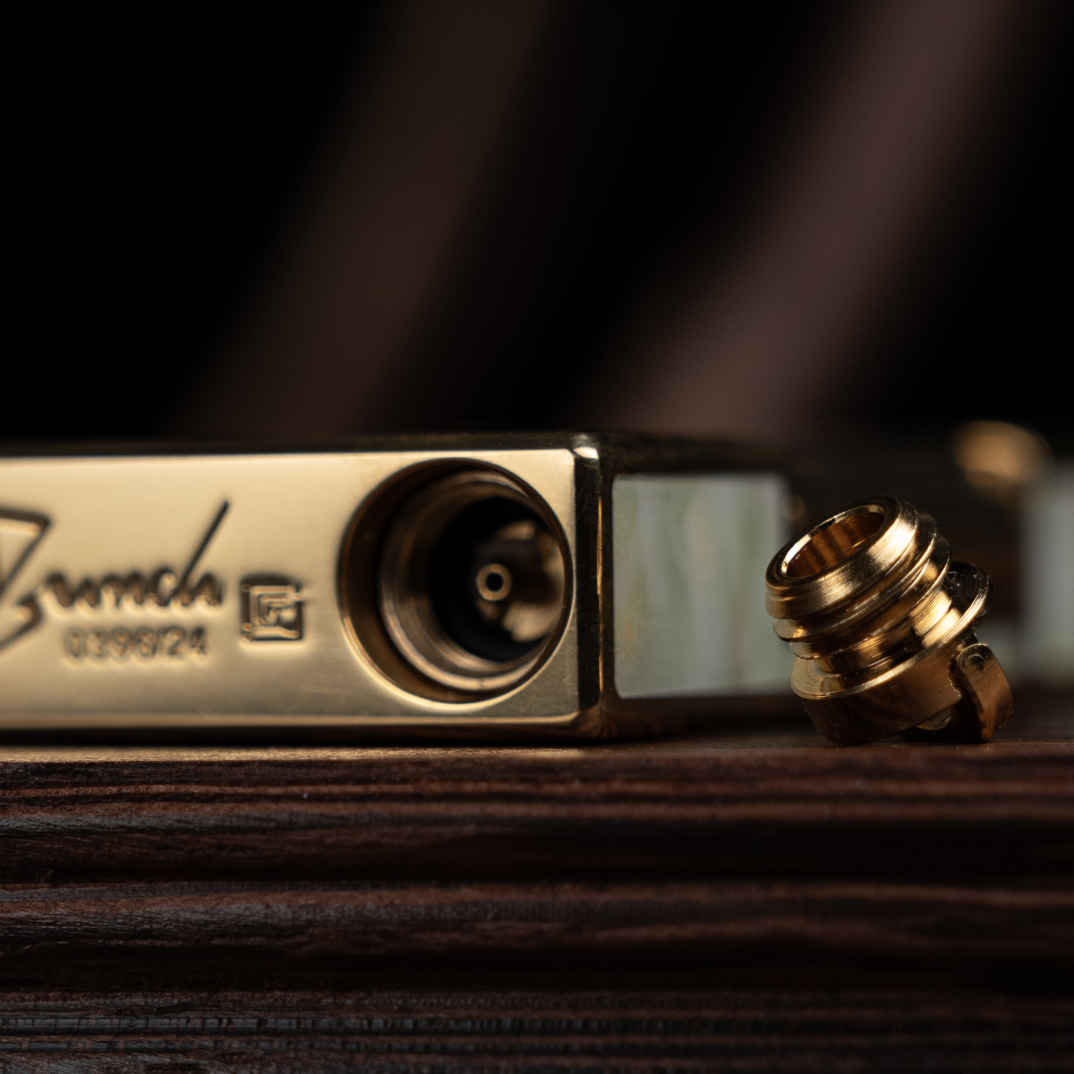 BUNCH "BLUE CLOUD" Traditional Urushi Lacquer Finish | 18K Gold-Plated Trim | Solid Integrated Brass Core