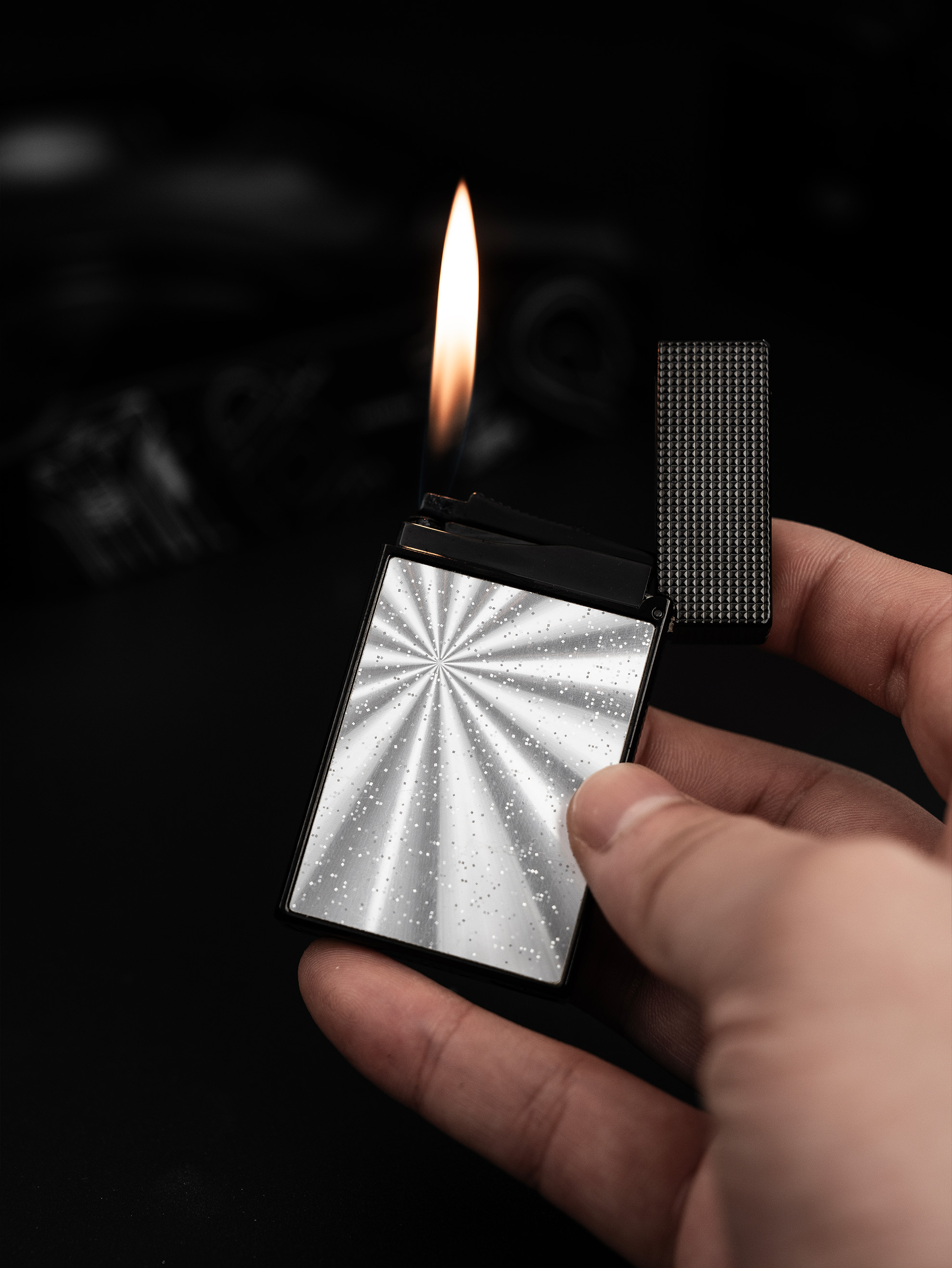 BUNCH "STELLAR STARLIGHT" | Dual-Flame Ignition System | Iconic Resonant "Ping" | High-Lustre Electroplated Brass