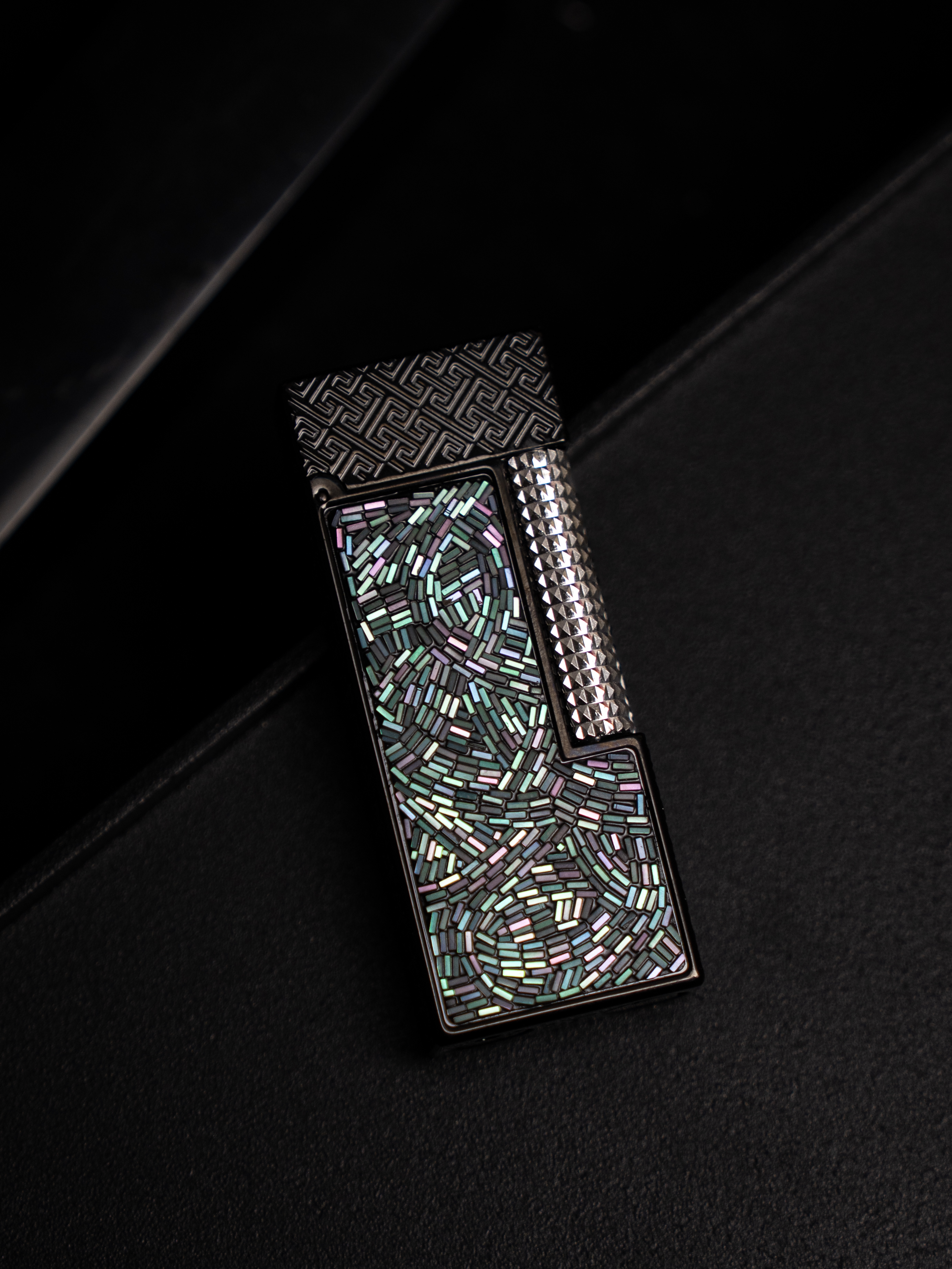 BUNCH "STAR INLAY" | Iridescent Mosaic Panel | Luxury Lighter