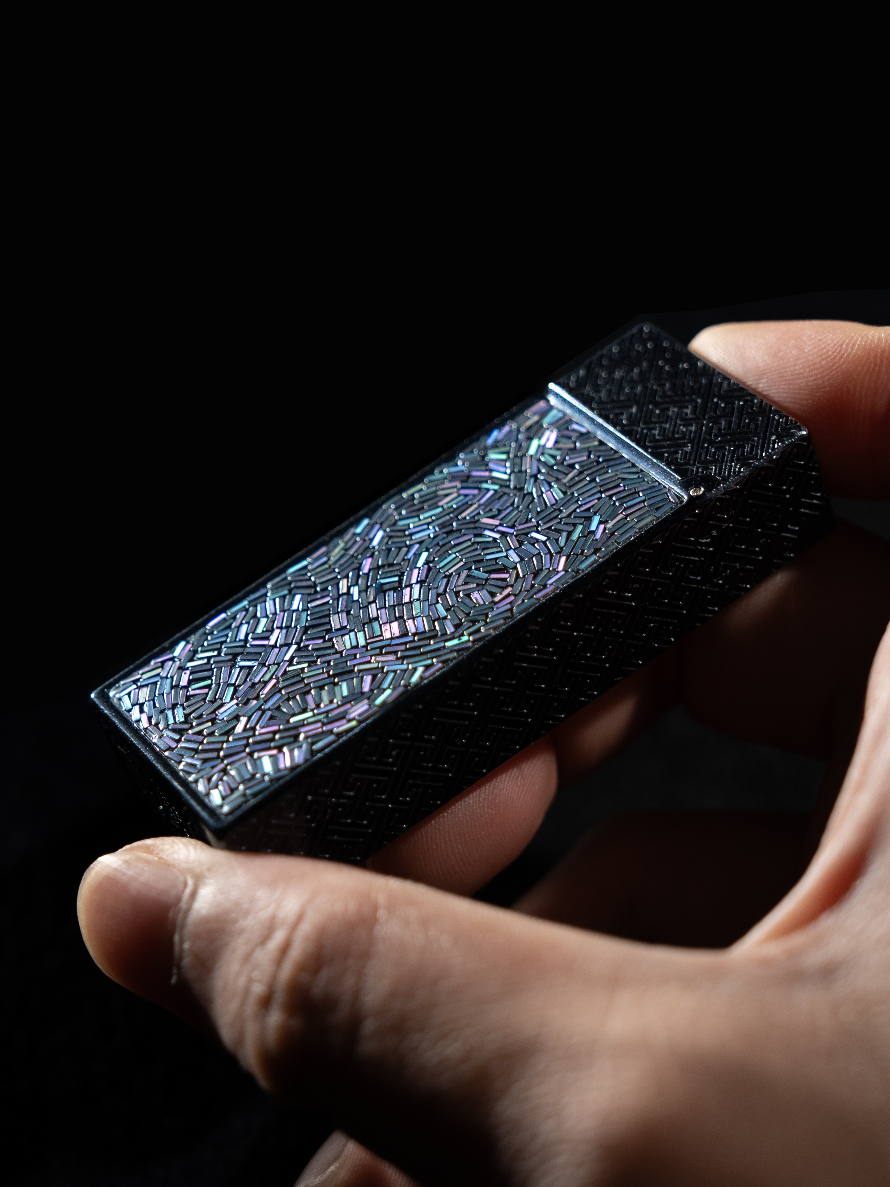 BUNCH "STAR INLAY" | Iridescent Mosaic Panel | Luxury Lighter