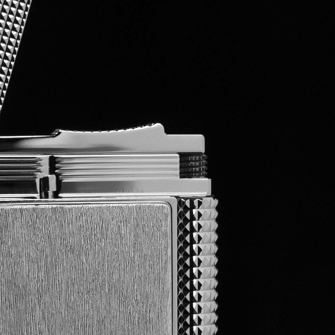 BUNCH "LUNAR VELVET" | S925 Sterling Silver & Rigato Hand-Brushed Art | Dual-Flame Precision Lighter