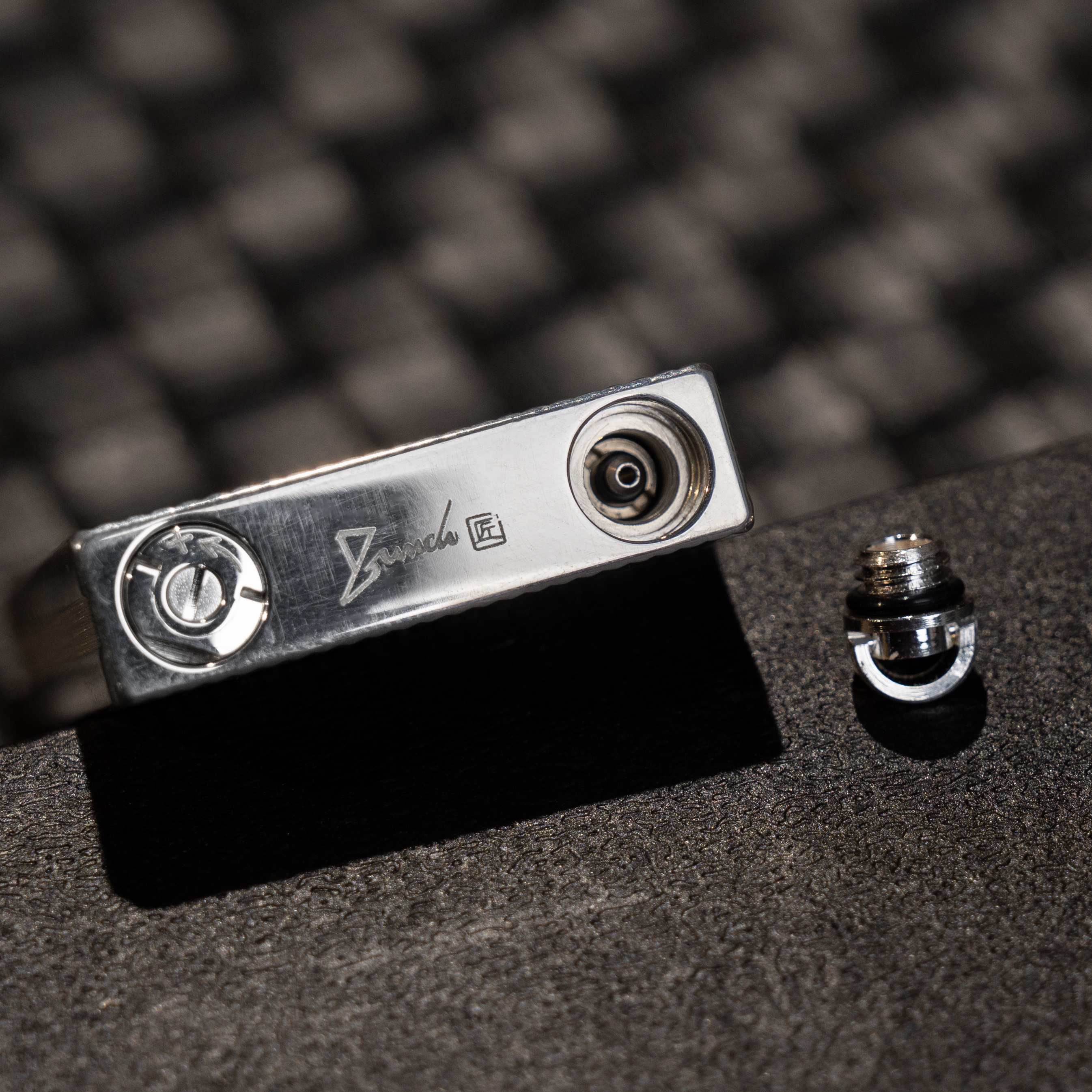 BUNCH "DEBONAIR" | Ultra-Slim 8.6mm Profile | S925 Sterling Silver Plated | Iconic Resonant "Ping" | Solid Brass Core