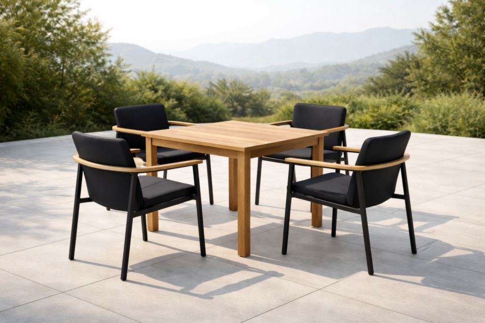 Set tavolo e sedie da giardino in legno di teak e metallo nero