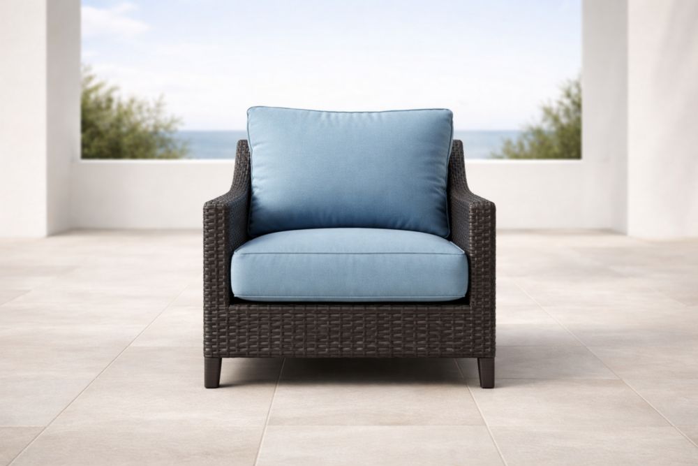 Poltrona in Rattan Sintetico PE Nero con Cuscini Blu in Poliestere