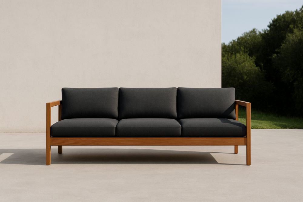 Divano in legno di teak con cuscini neri