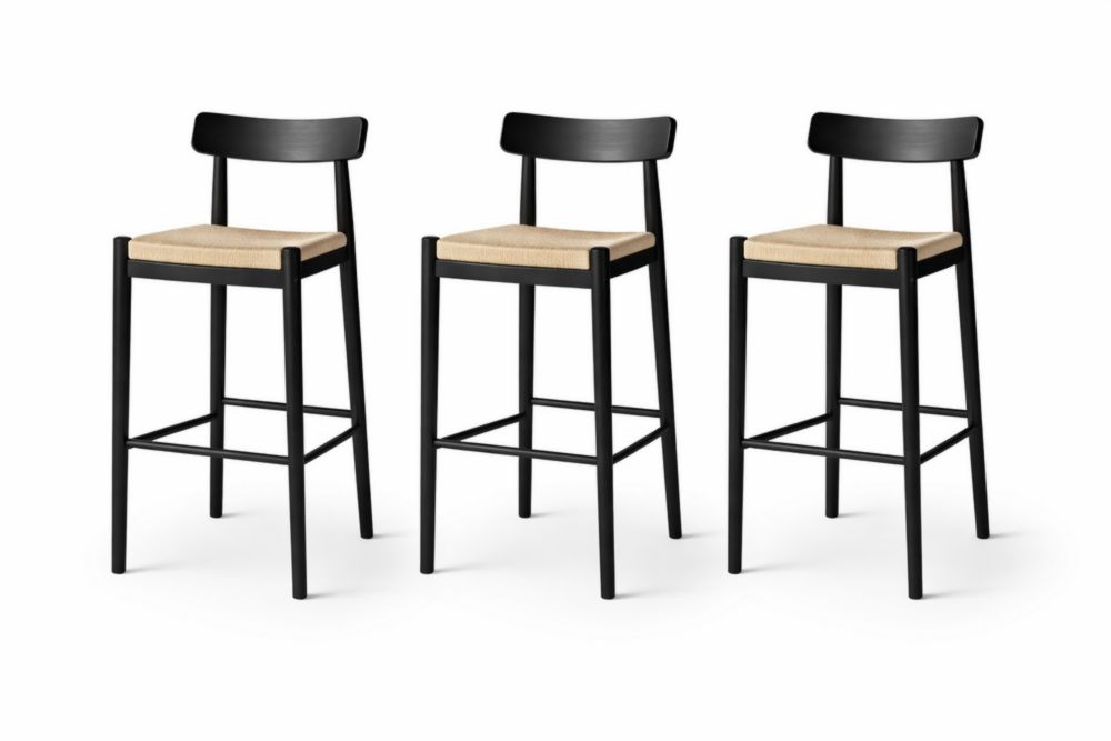 Set di 3 sgabelli in legno nero con seduta in rattan