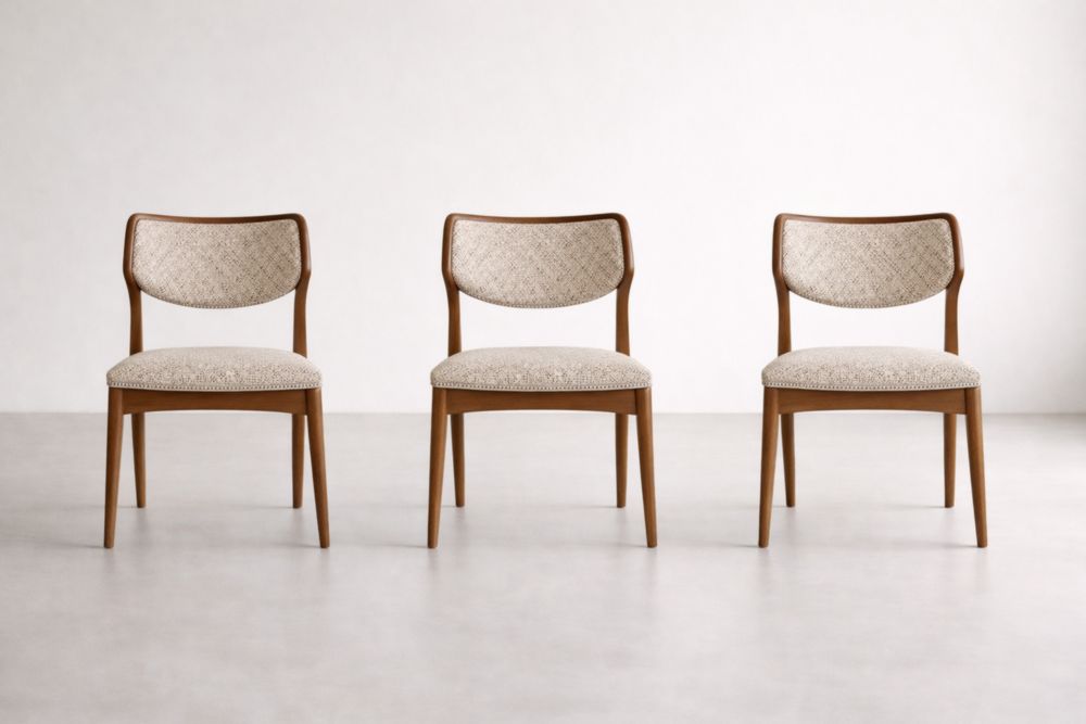 Ensemble de 3 chaises en bois avec revêtement en tissu beige