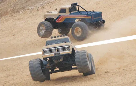 FMS 1/10 Ford F100 Monster Truck – Brushless RC, High-Speed Off-Road Truck