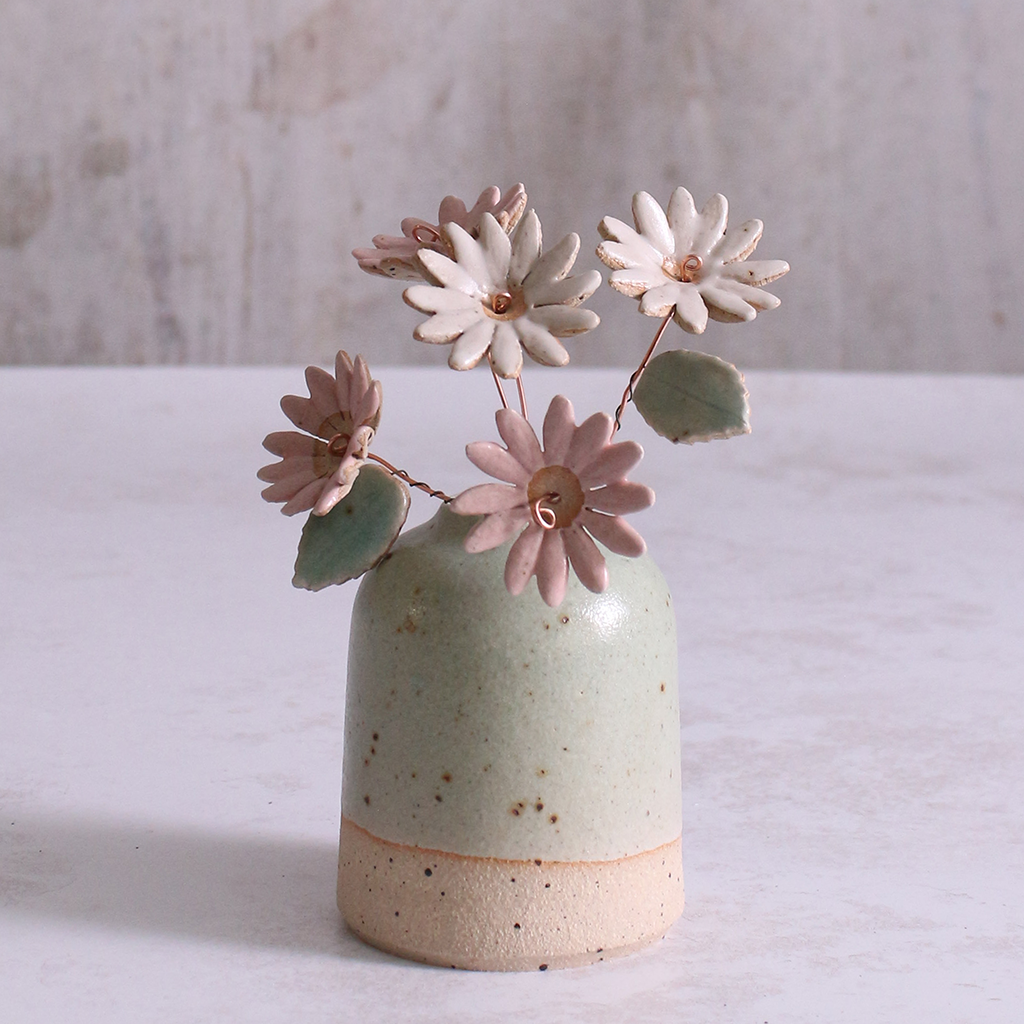 Large Pink & White Daisy Flower Bouquet