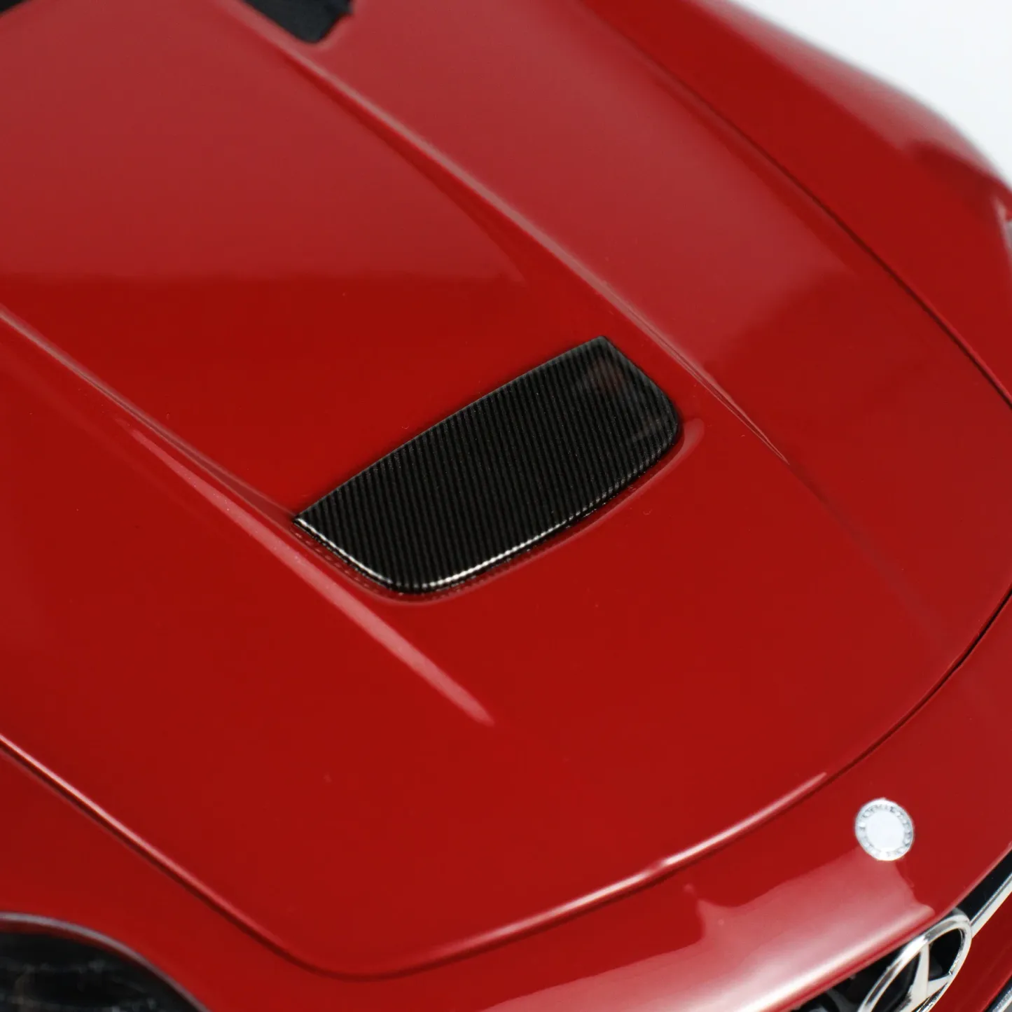 1:18 Mercedes Minicamps SLS Gullwing Door Sports Car Model