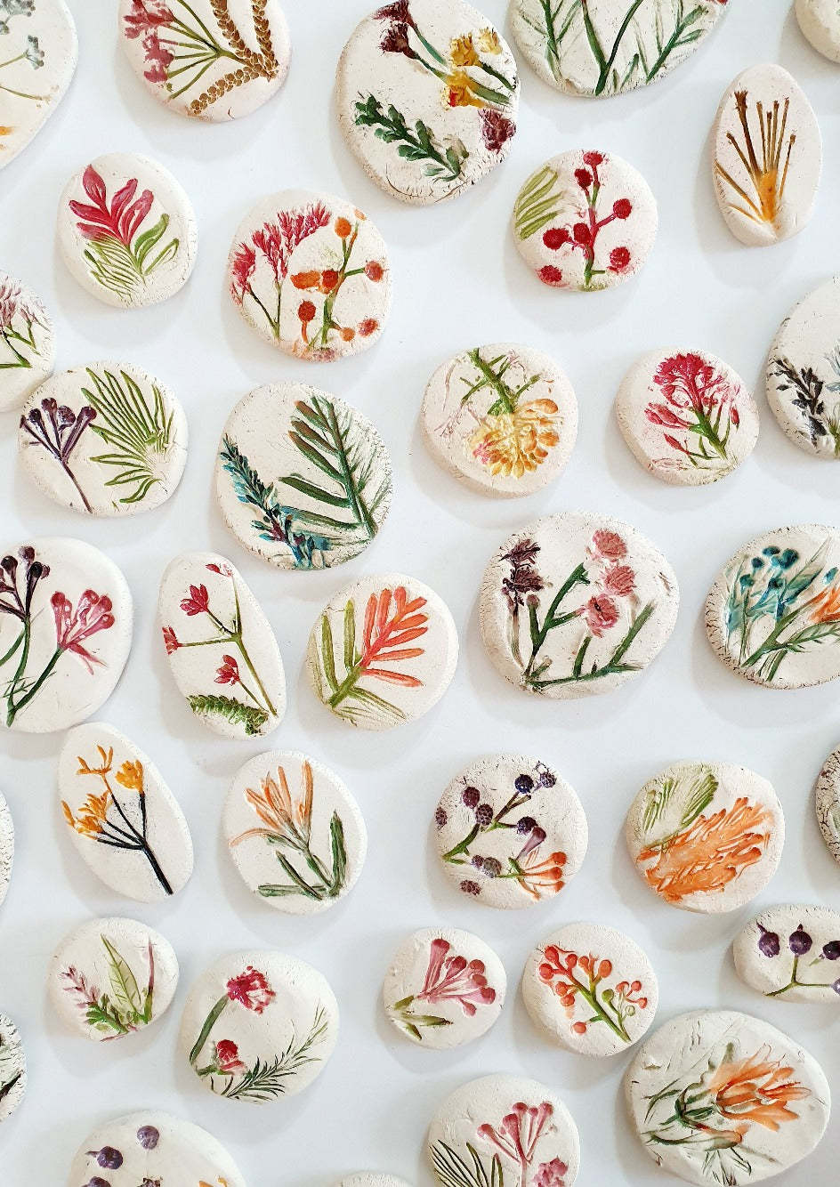 Bring nature home Botanical decor Ceramic cabochons Pressed flower cabochons