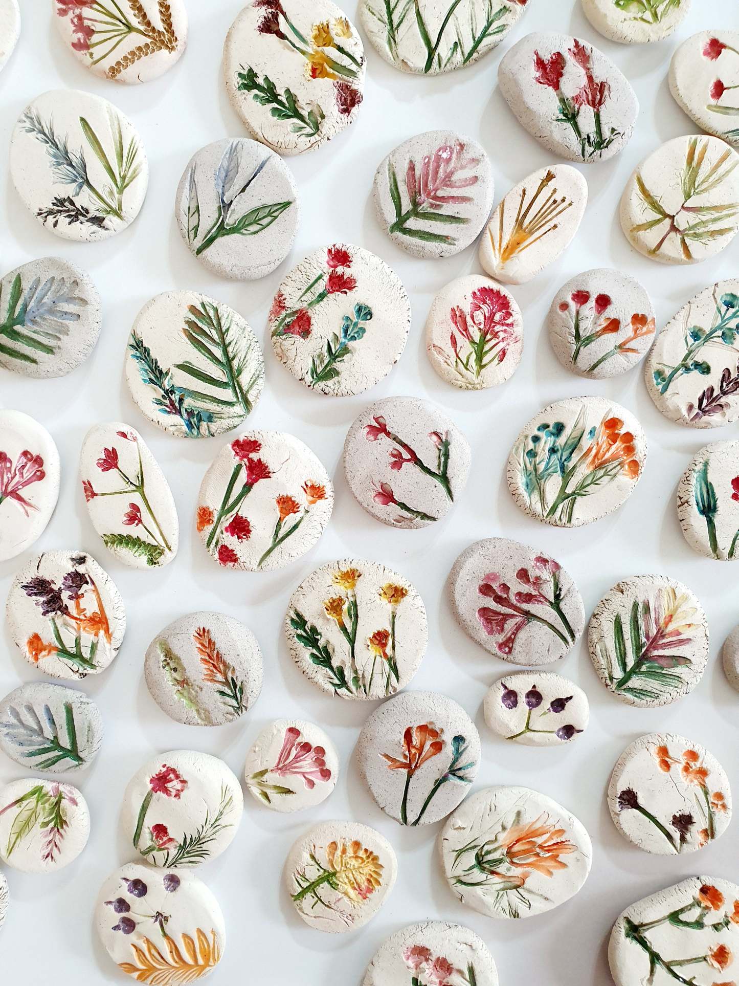 Bring nature home Botanical decor Ceramic cabochons Pressed flower cabochons