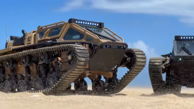 RC Off-Road Tracked Tank Military Ripsaw EV3-F4 Remote Control Drift 