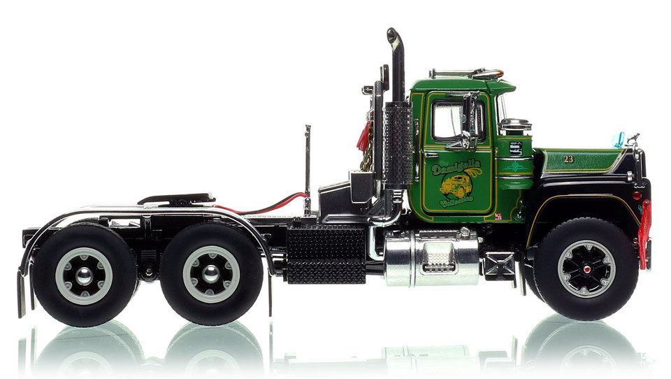 Damigella Collection 1978 Mack R600 tandem axle tractor