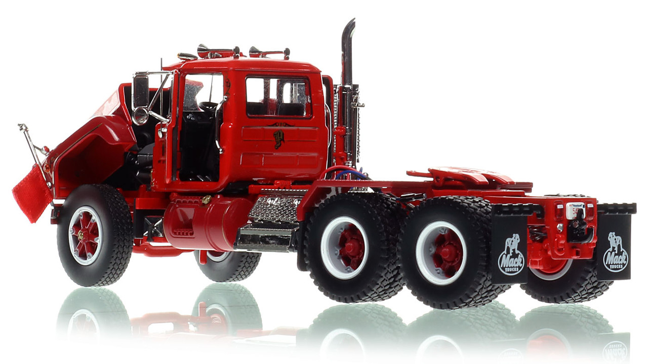 1979 Mack RD686SX tandem axle tractor Podgurski Corporation 