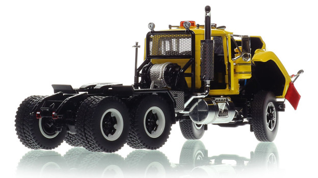 Mack R600 Tandem Axle Tractor - Yellow 1021 over Black