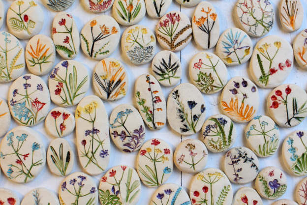Bring nature home Botanical decor Ceramic cabochons Pressed flower cabochons