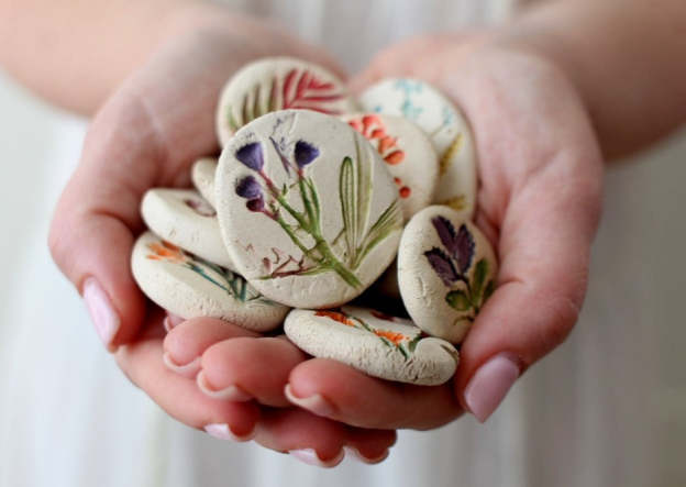 Bring nature home Botanical decor Ceramic cabochons Pressed flower cabochons
