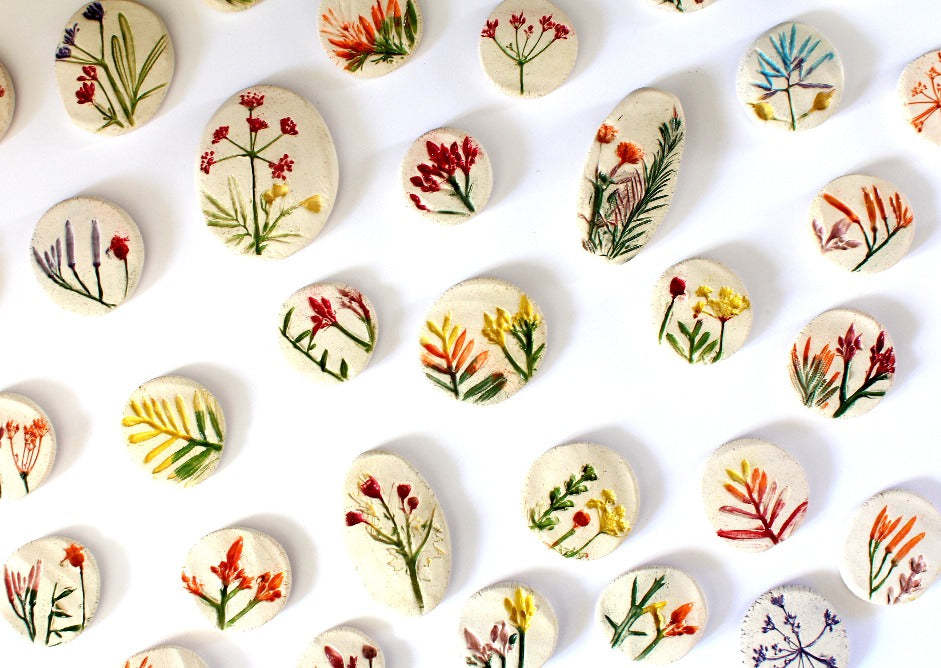 Bring nature home Botanical decor Ceramic cabochons Pressed flower cabochons