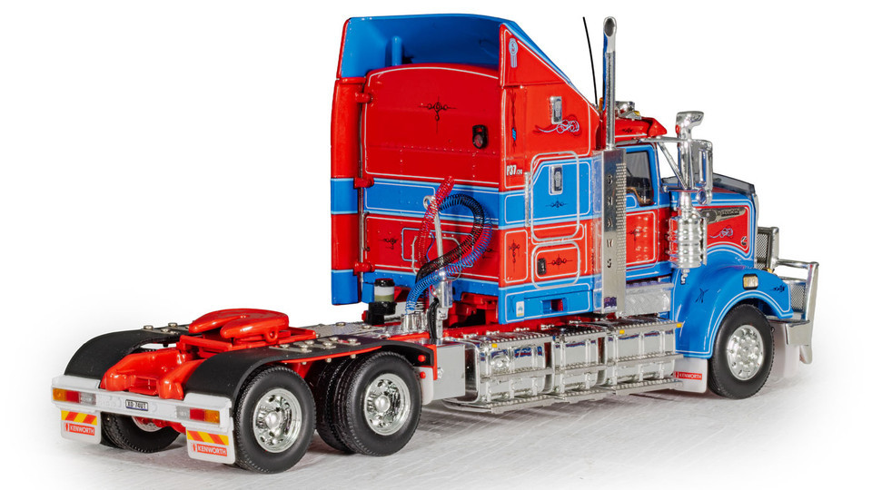 Kenworth T909 Tandem Axle Tractor - Shaw's Transport AU