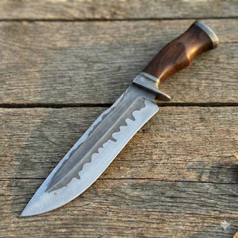 Hand Forged Sawtooth Hunting Knife