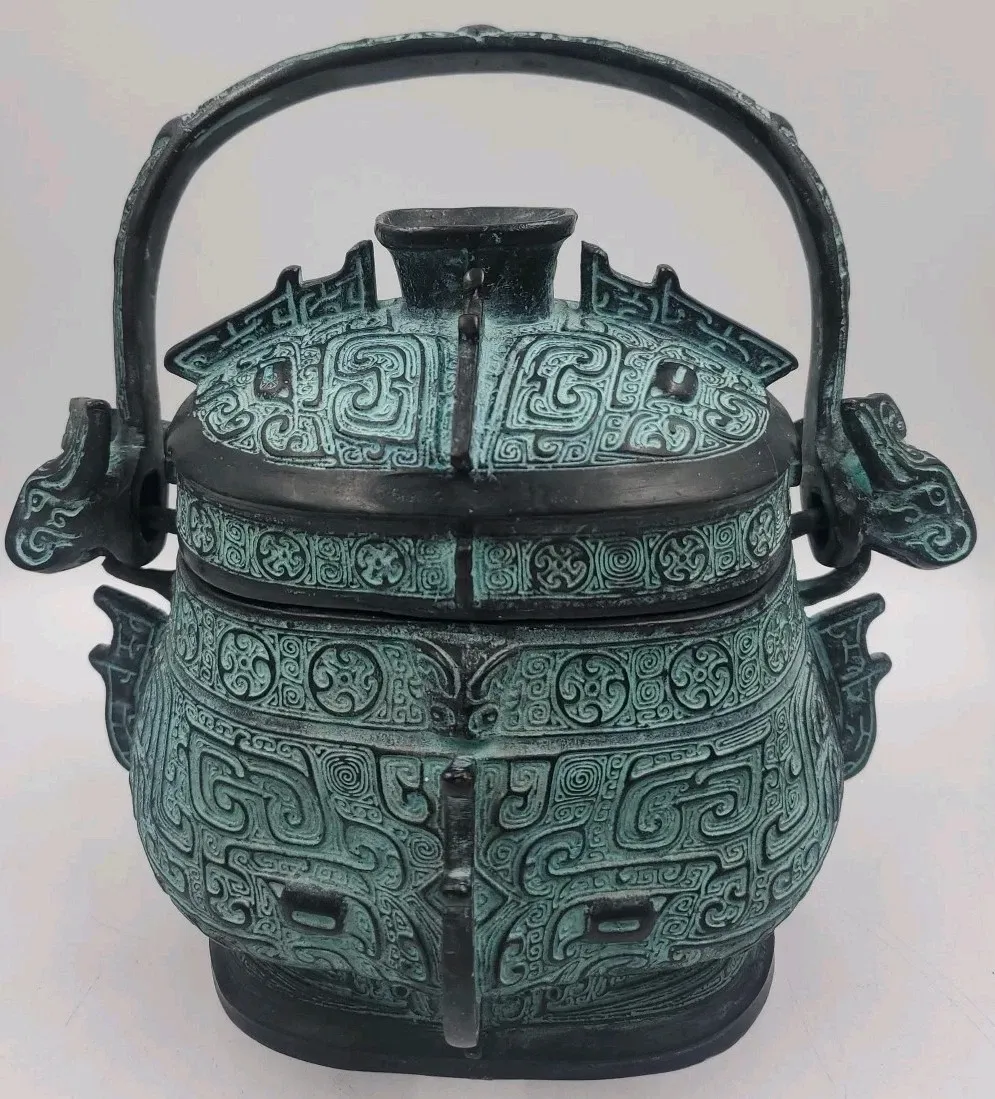 Chinese Reproduction Western Zhou Dynasty Bronze Ware Wine Vessel Beast Dragon