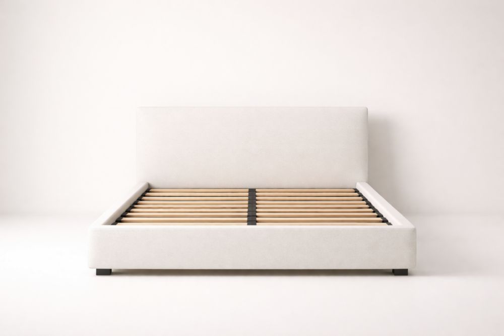 Letto imbottito in tessuto beige con struttura in legno di pino-Nestelivo