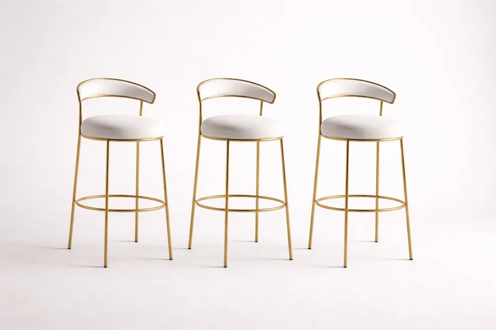 Set de 3 tabourets de bar en velours blanc avec structure en métal doré