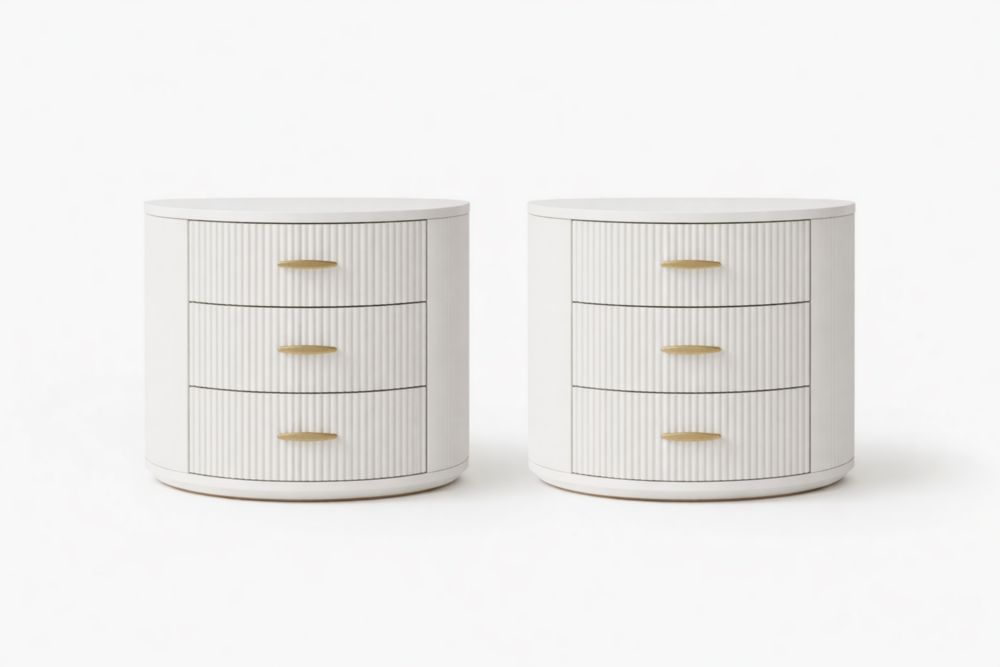 Lot de 2 tables de chevet blanches en MDF 56×56×45 cm avec 3 tiroirs et poignées dorées